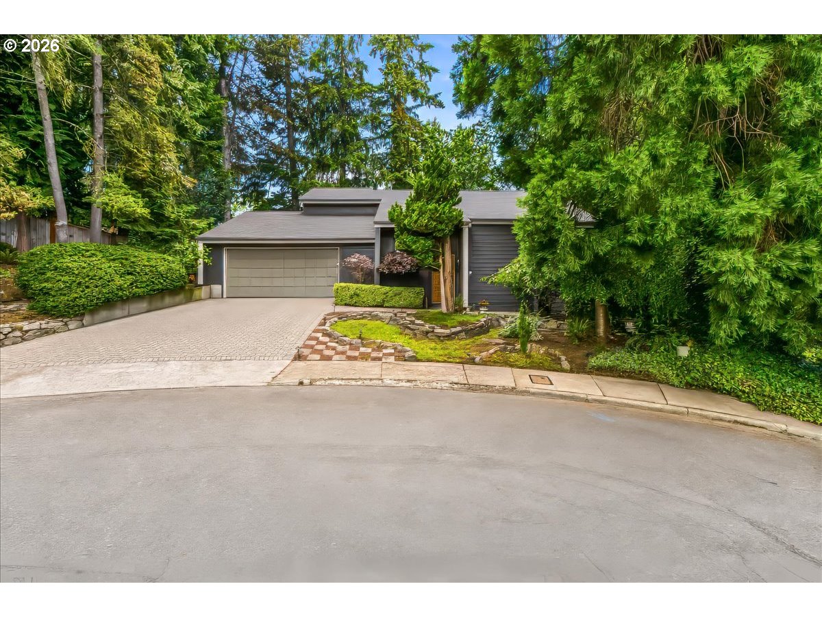 1111 Nw Satara Ct Property Photo 2