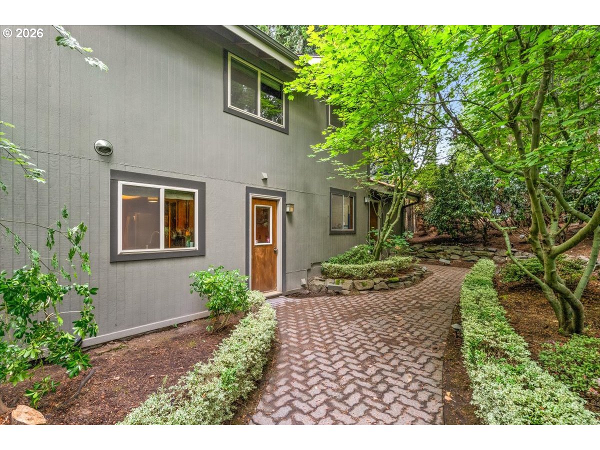 1111 Nw Satara Ct Property Photo 36