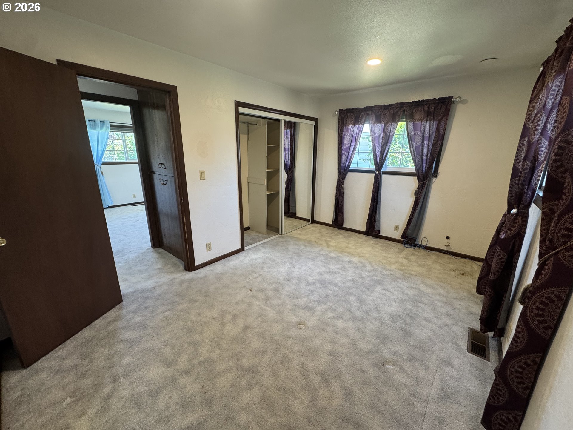 845 W Rose St Property Photo 22
