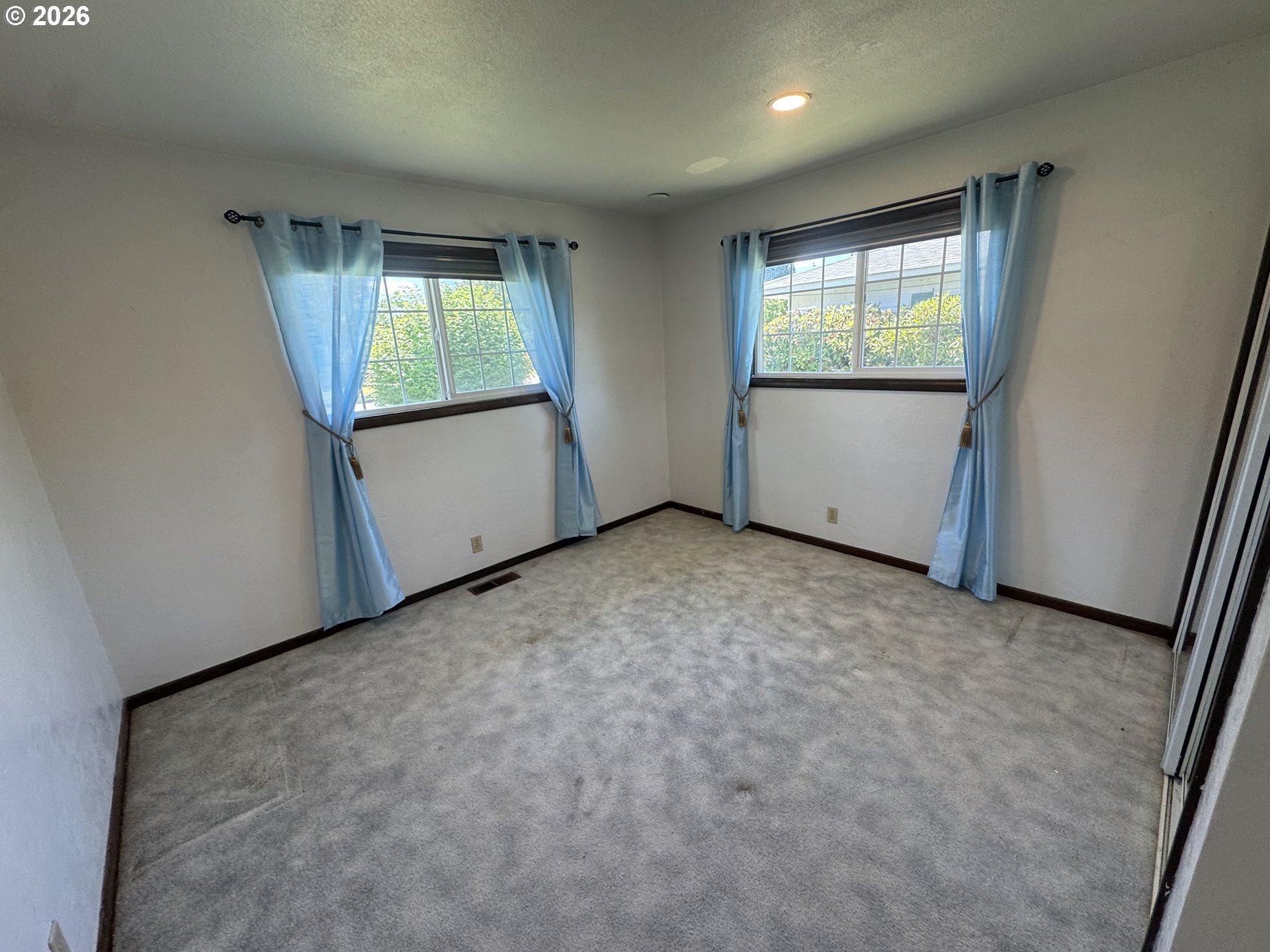 845 W Rose St Property Photo 24