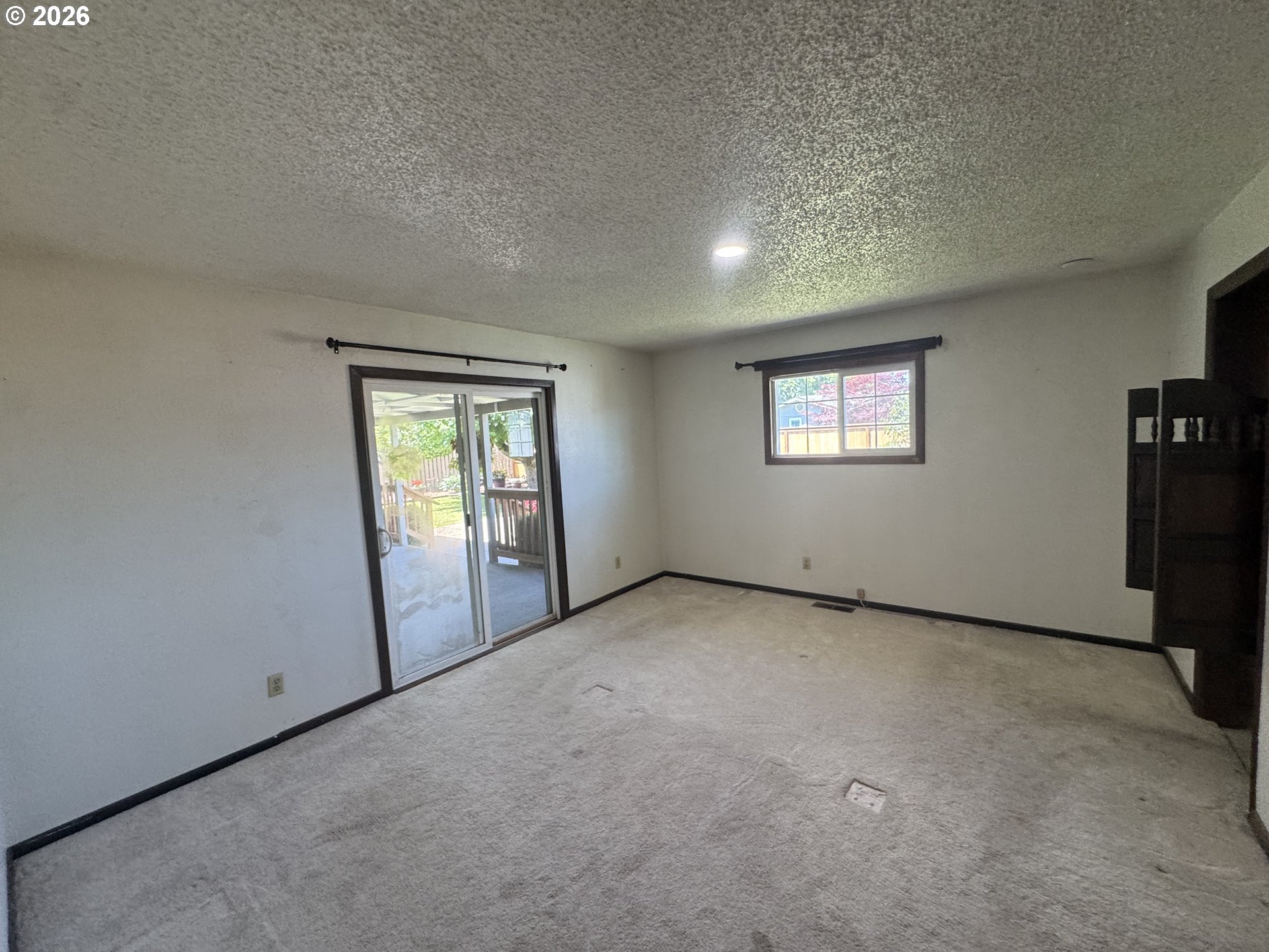 845 W Rose St Property Photo 29