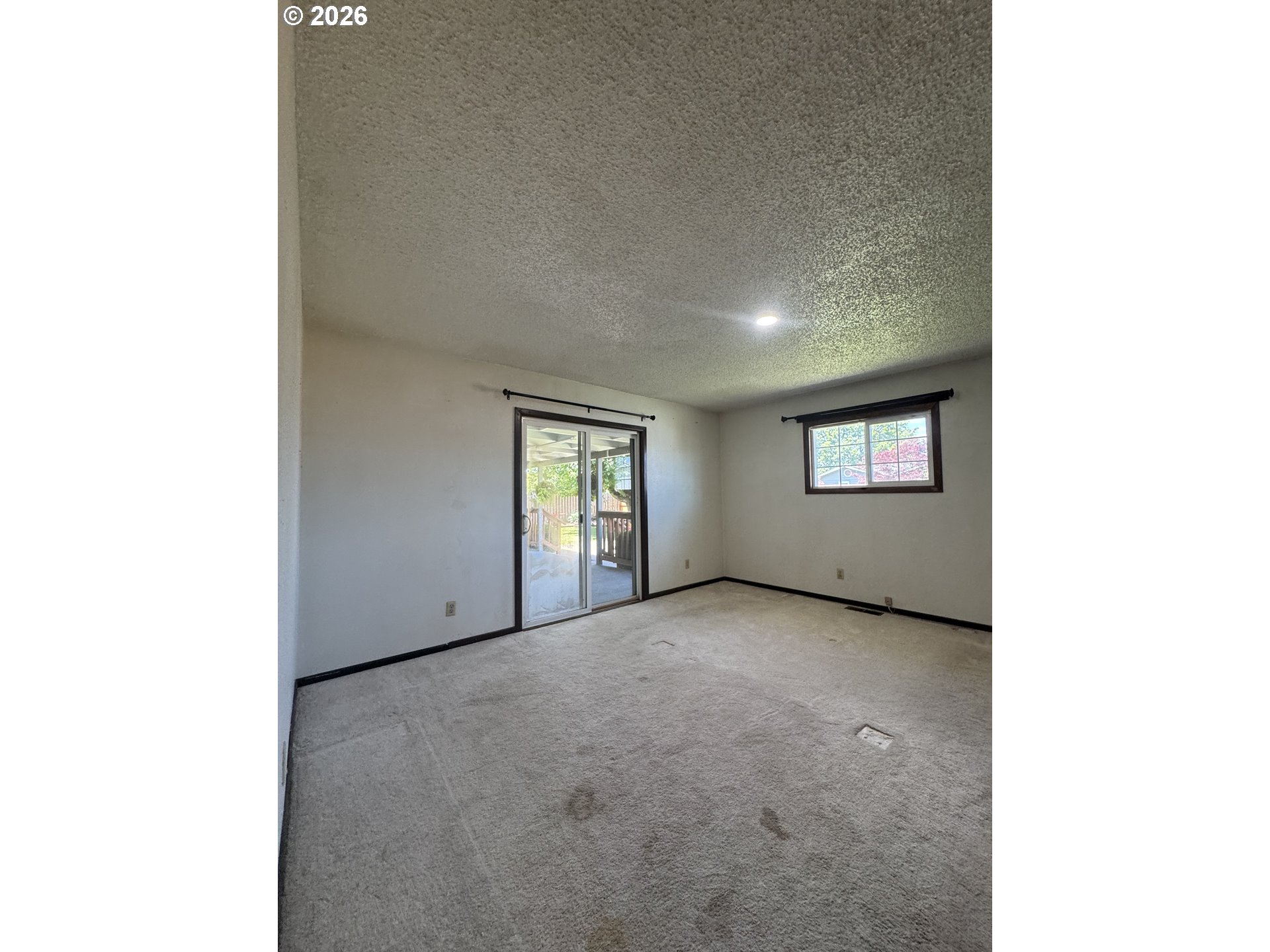 845 W Rose St Property Photo 34