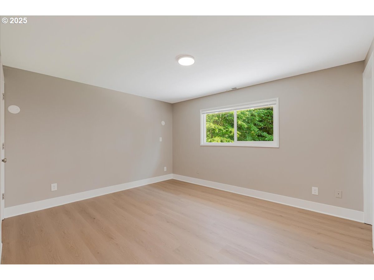 2706 Se Spruce St Property Photo 12