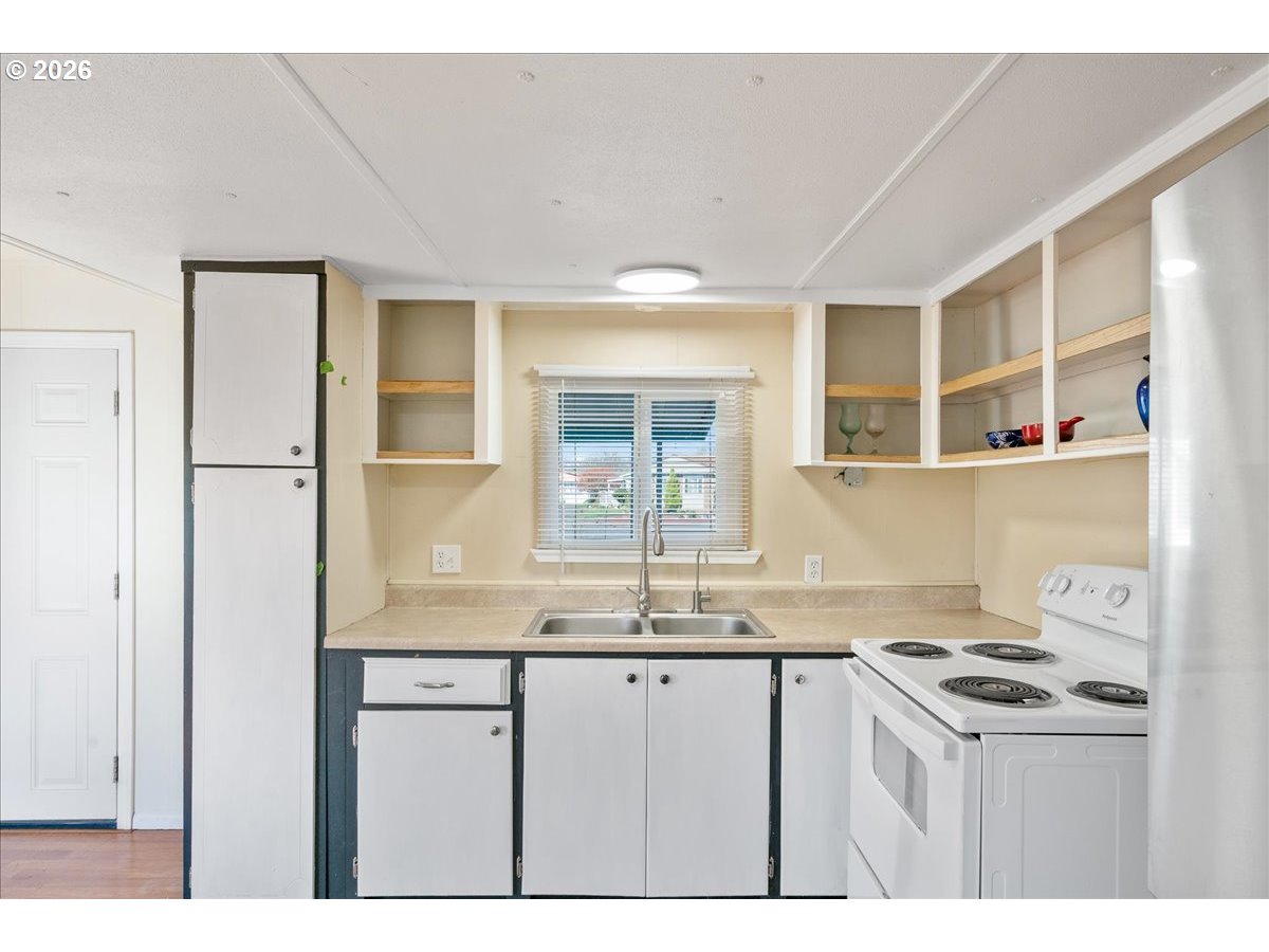 1418 Pine St 7 Property Photo 15