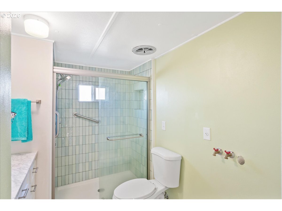 1418 Pine St 7 Property Photo 23