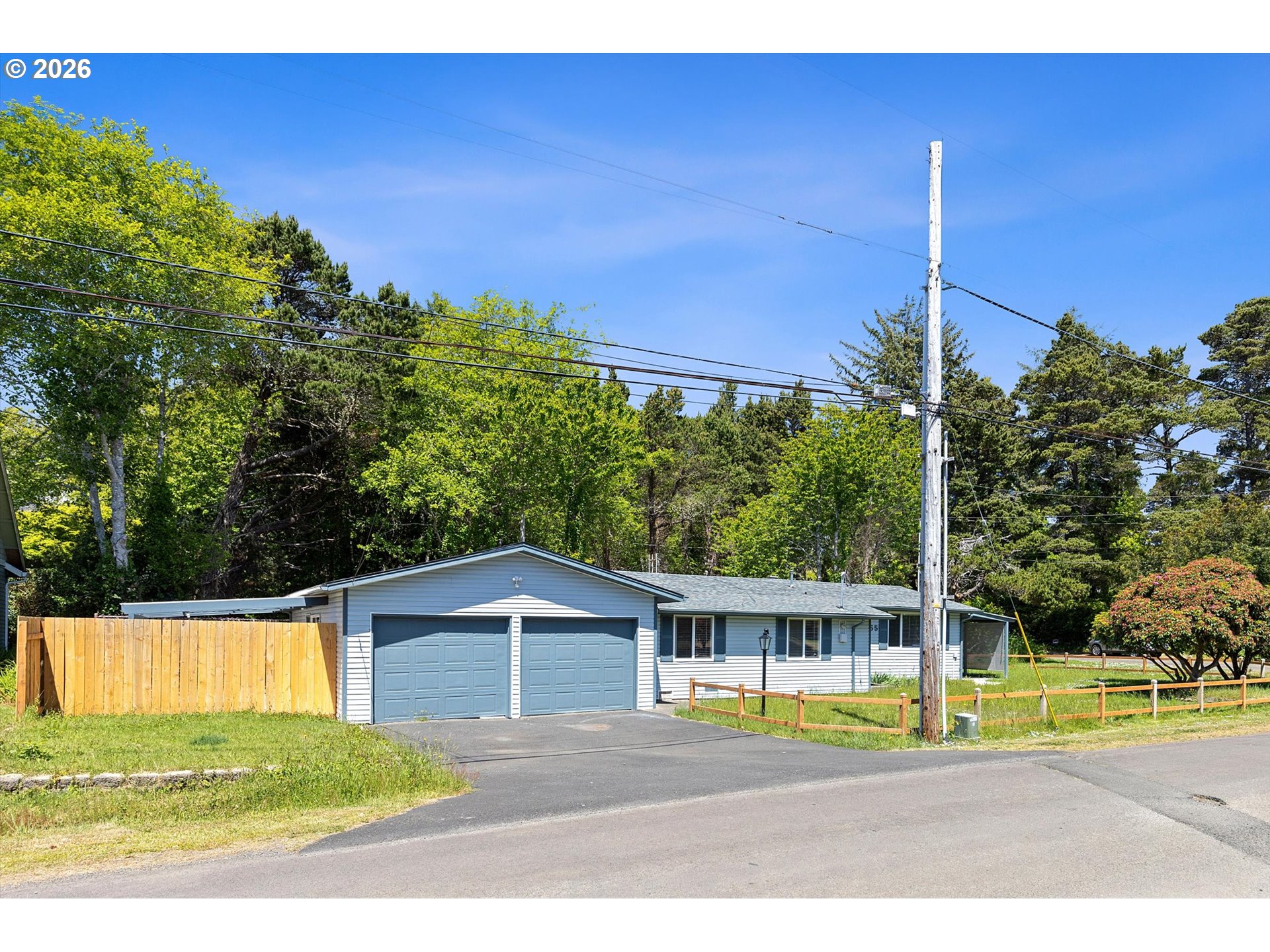 55 Alderwood St Property Photo 2