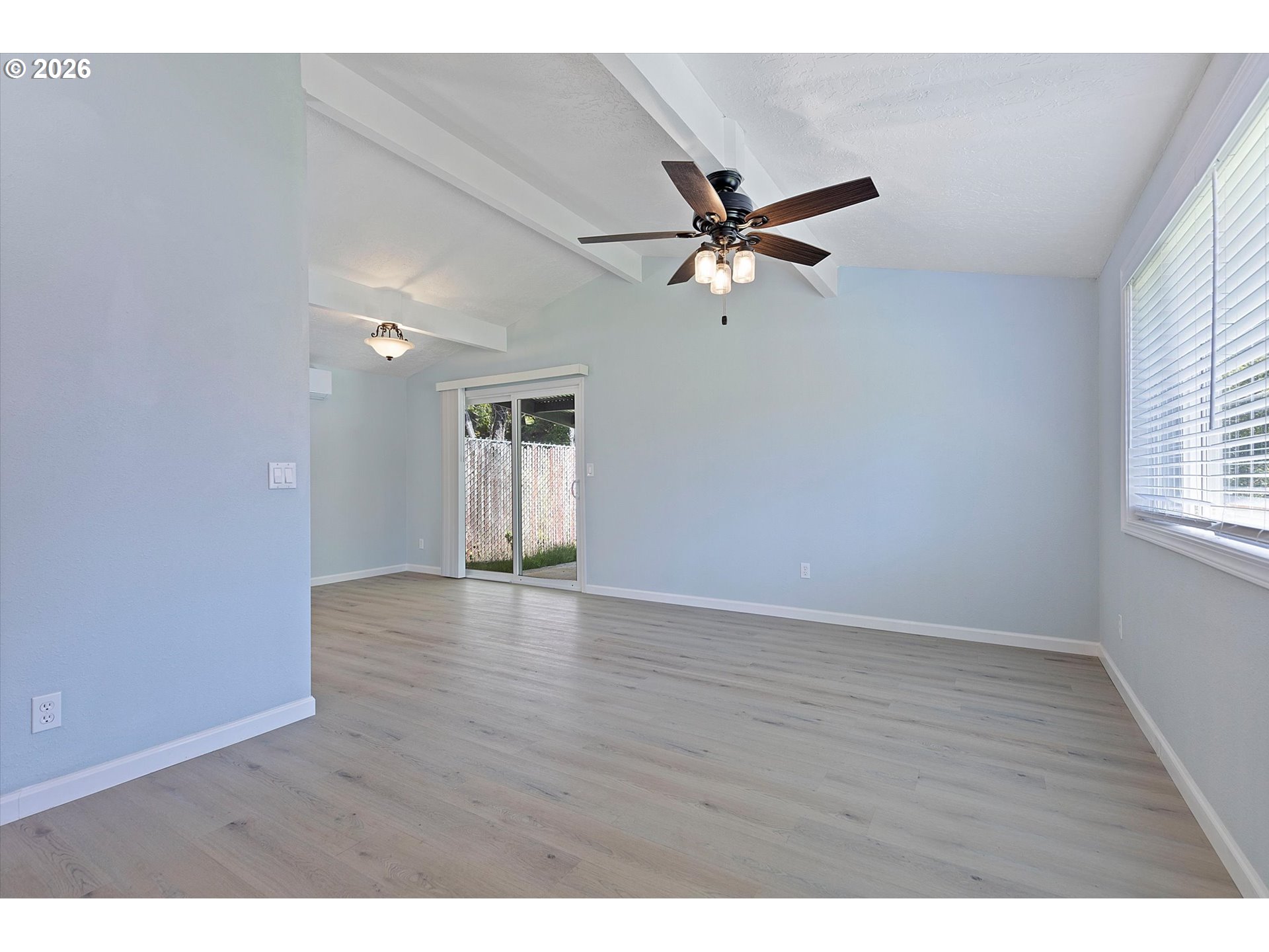 55 Alderwood St Property Photo 7