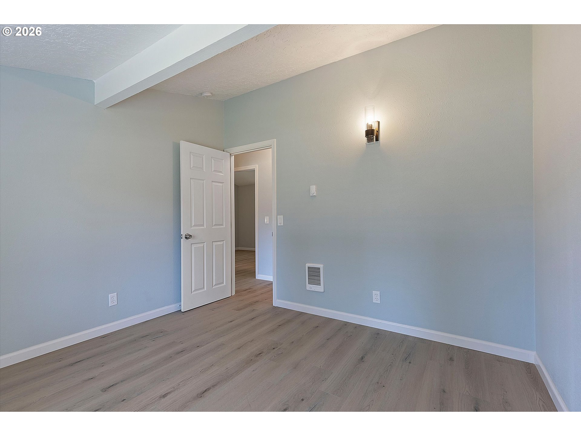 55 Alderwood St Property Photo 17