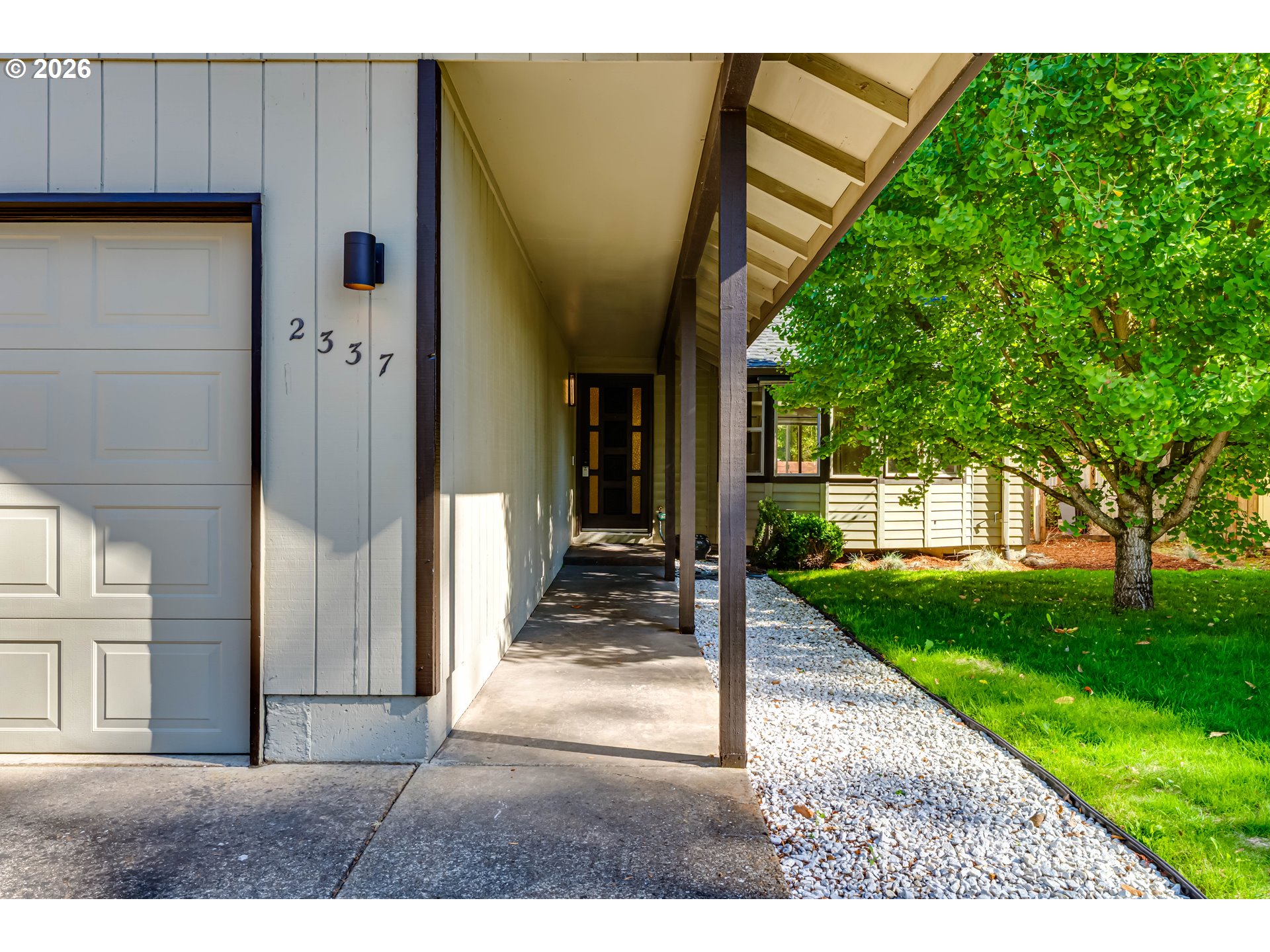 2337 Willona Park Property Photo 3