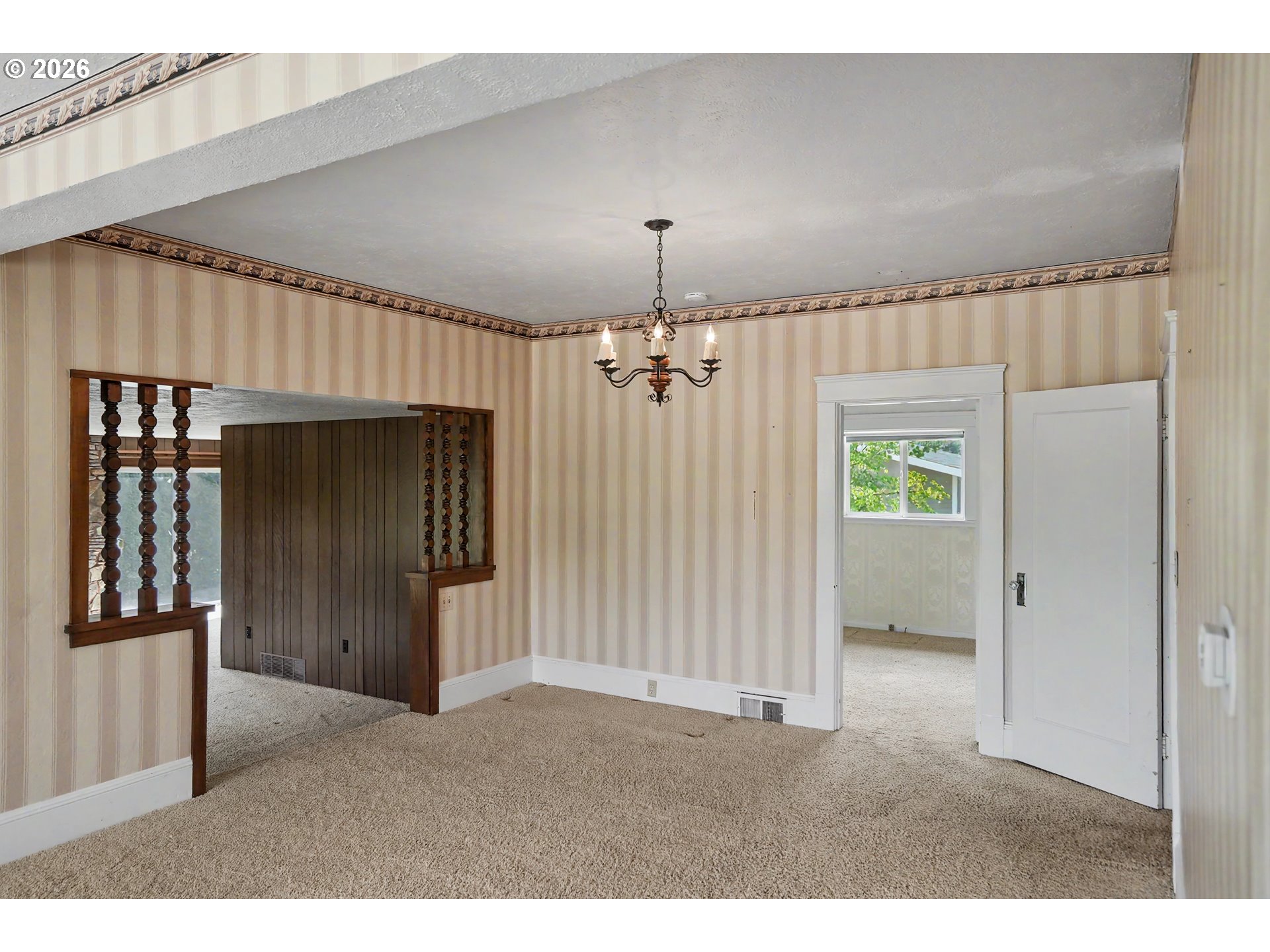 11874 Hazelgreen Rd Ne Property Photo 9