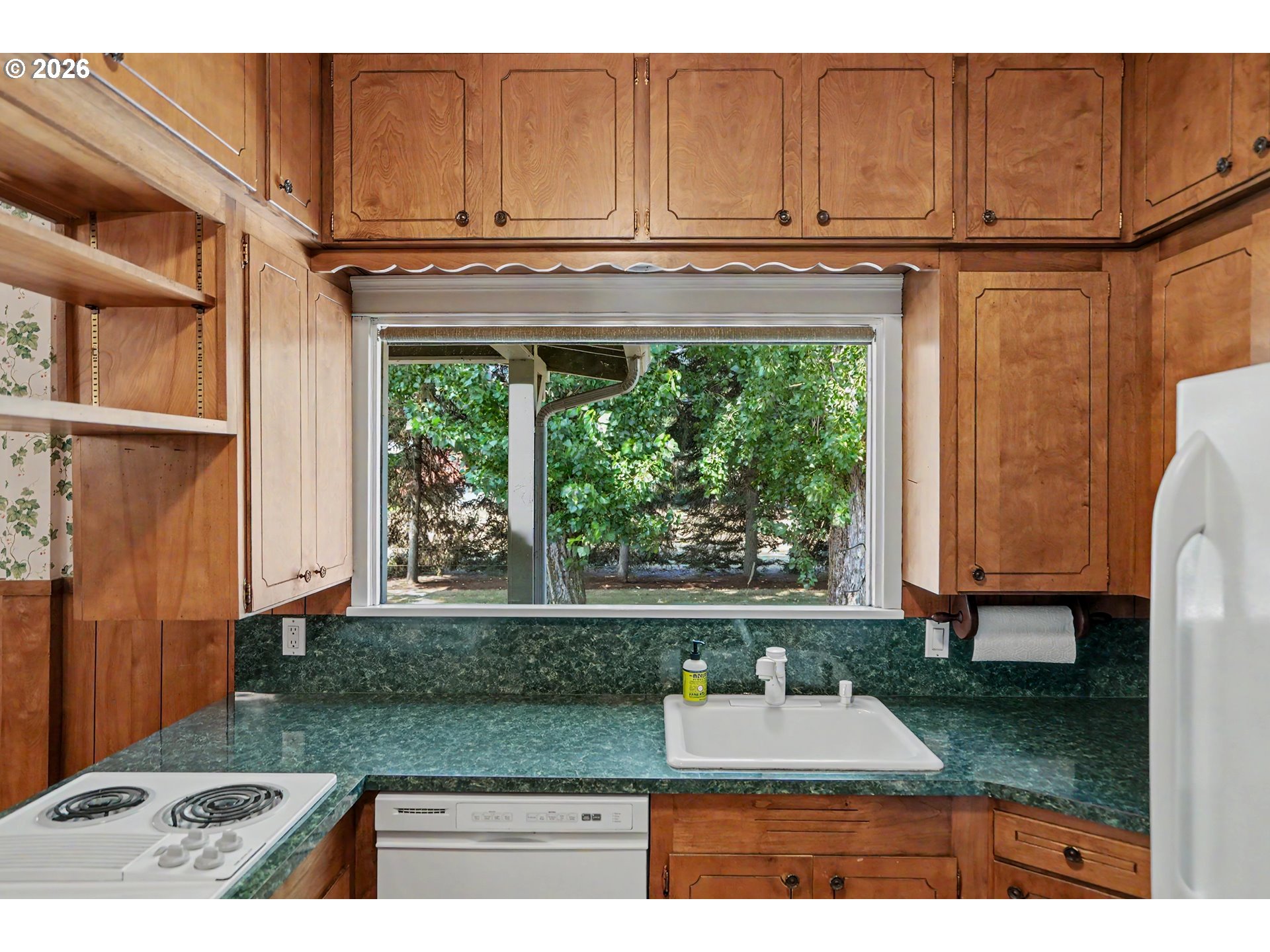 11874 Hazelgreen Rd Ne Property Photo 19
