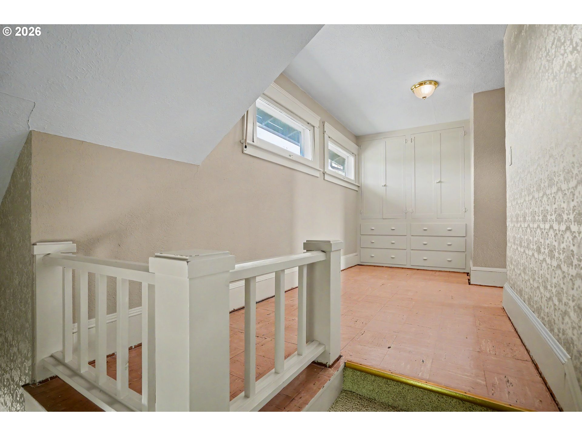 11874 Hazelgreen Rd Ne Property Photo 21