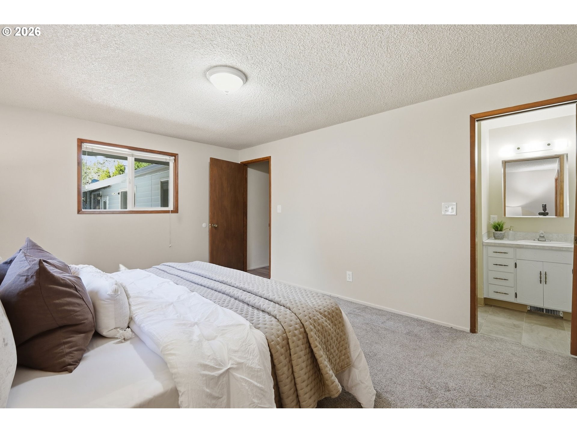 4874 Herman St Property Photo 35