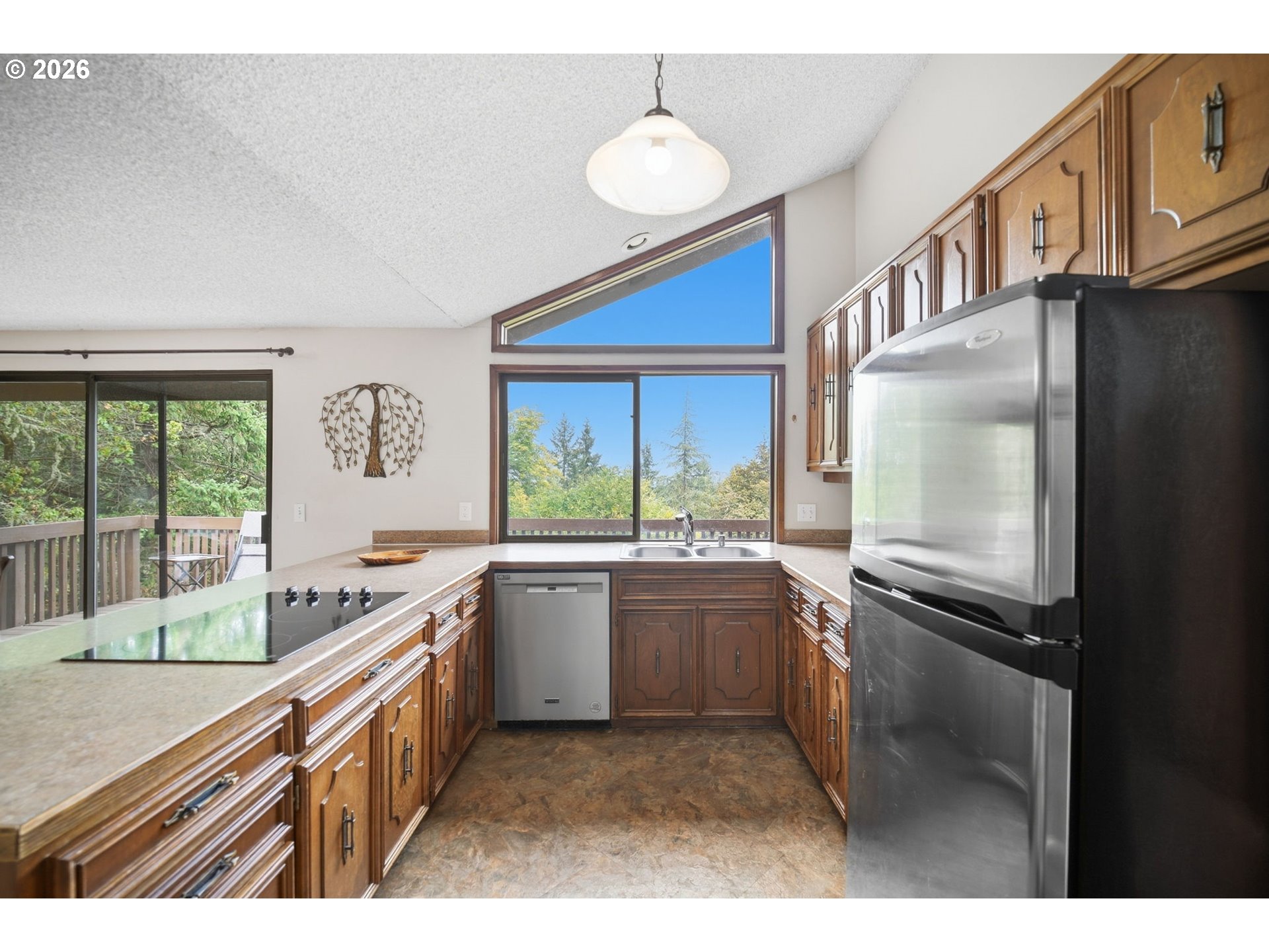 551 Brookside Dr Property Photo 19