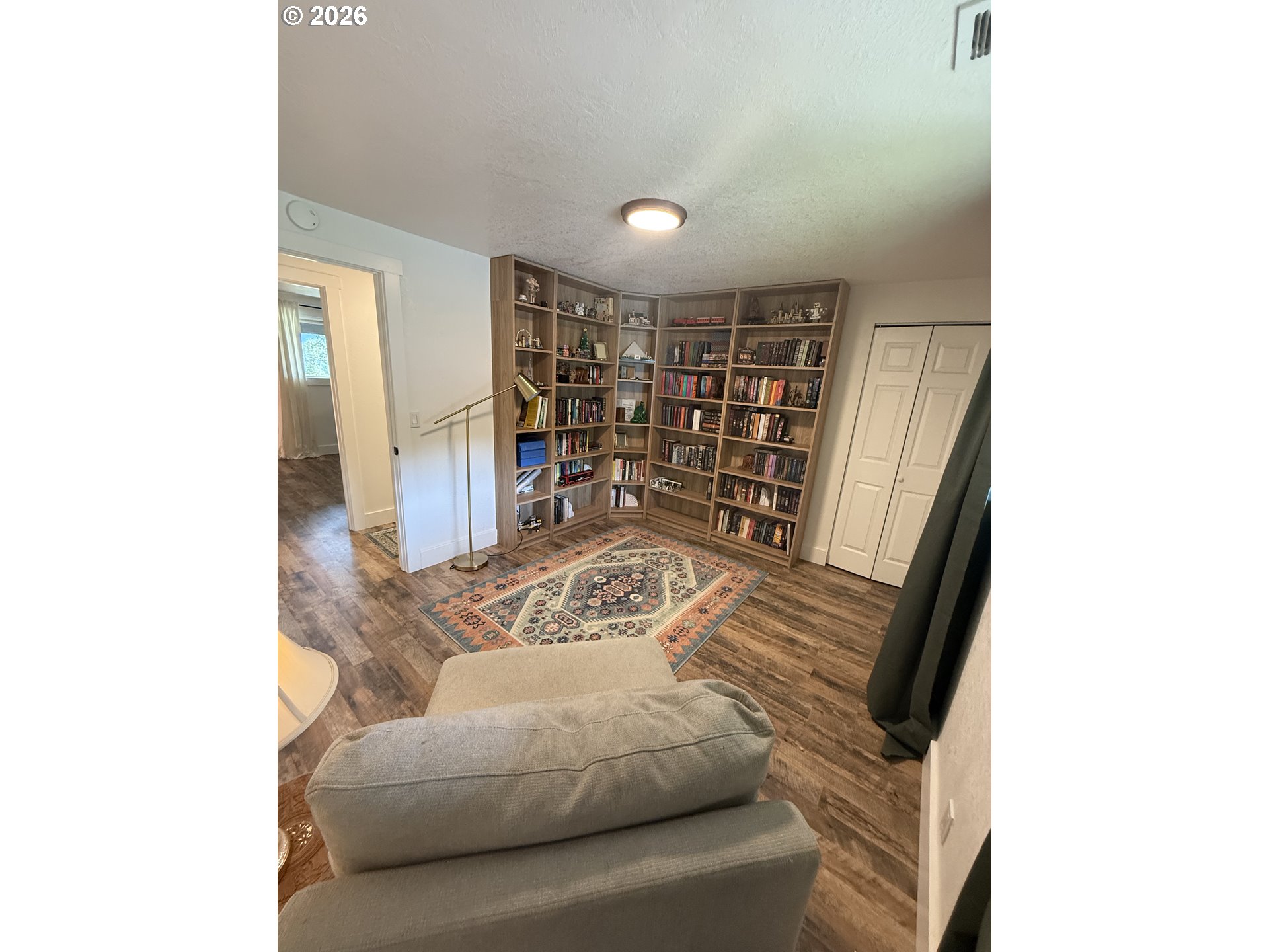 6974 Glacier Dr Property Photo 35