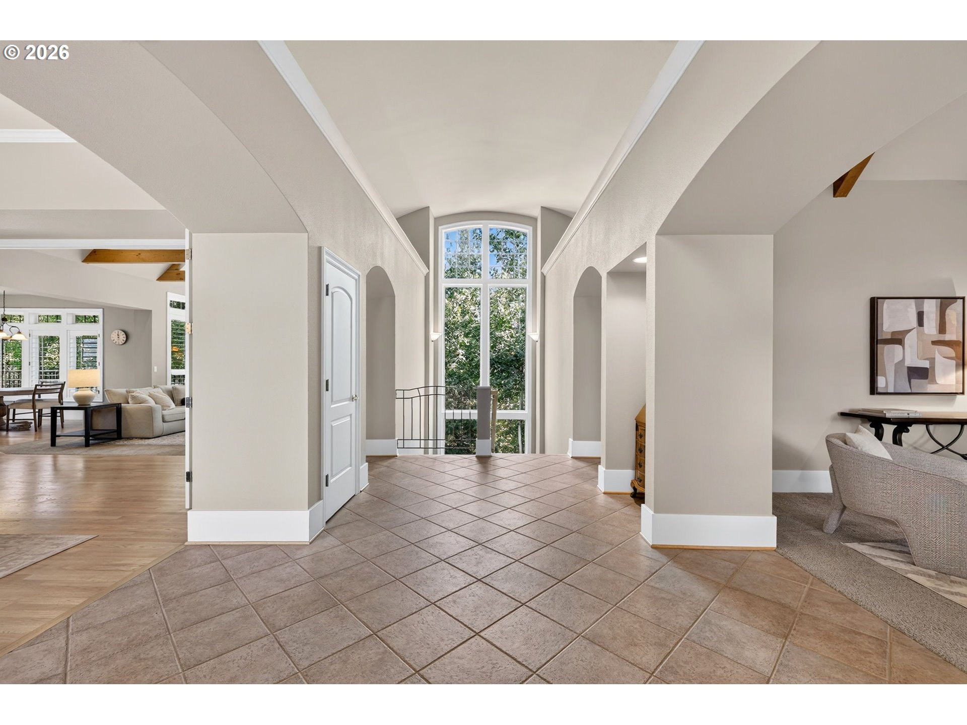 9105 Nw Fullner Ct Property Photo 3