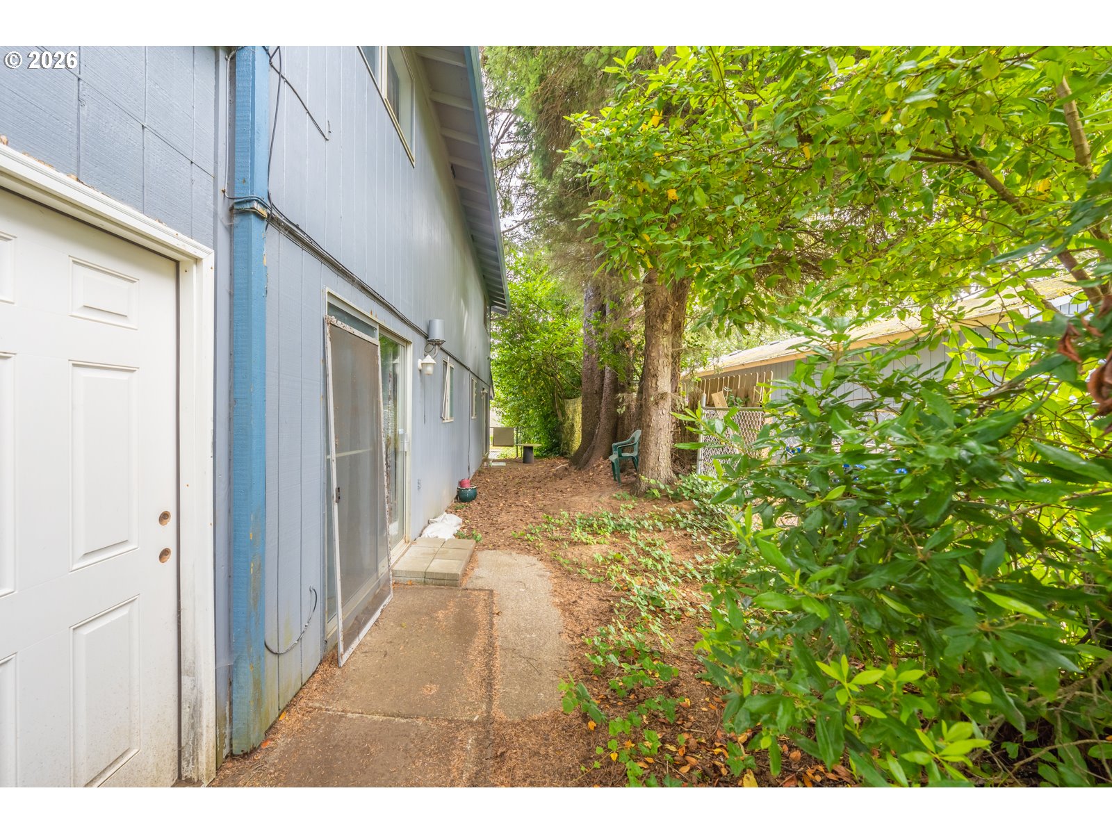 3217 Ne Tide Ave Property Photo 24