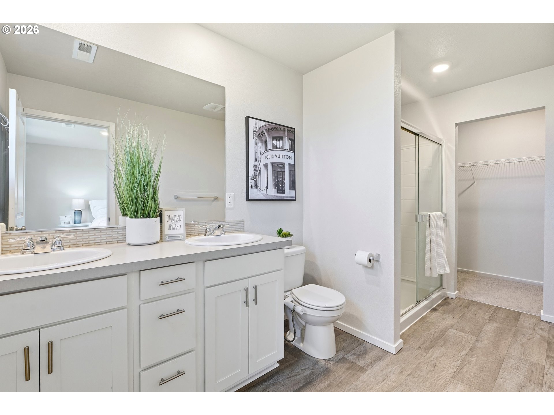 2295 Livesay Ln Property Photo 18