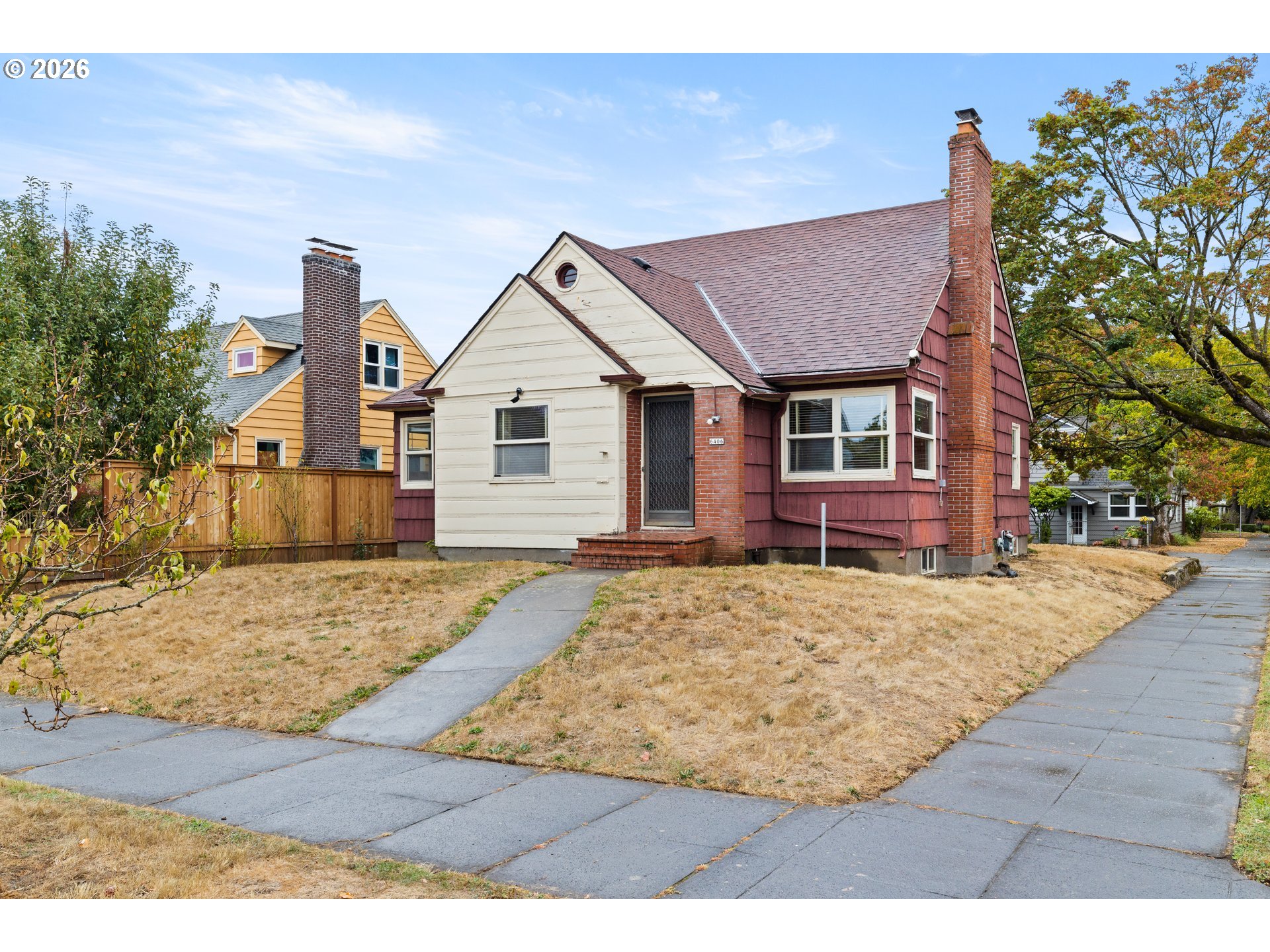 6406 N Williams Ave Property Photo 1