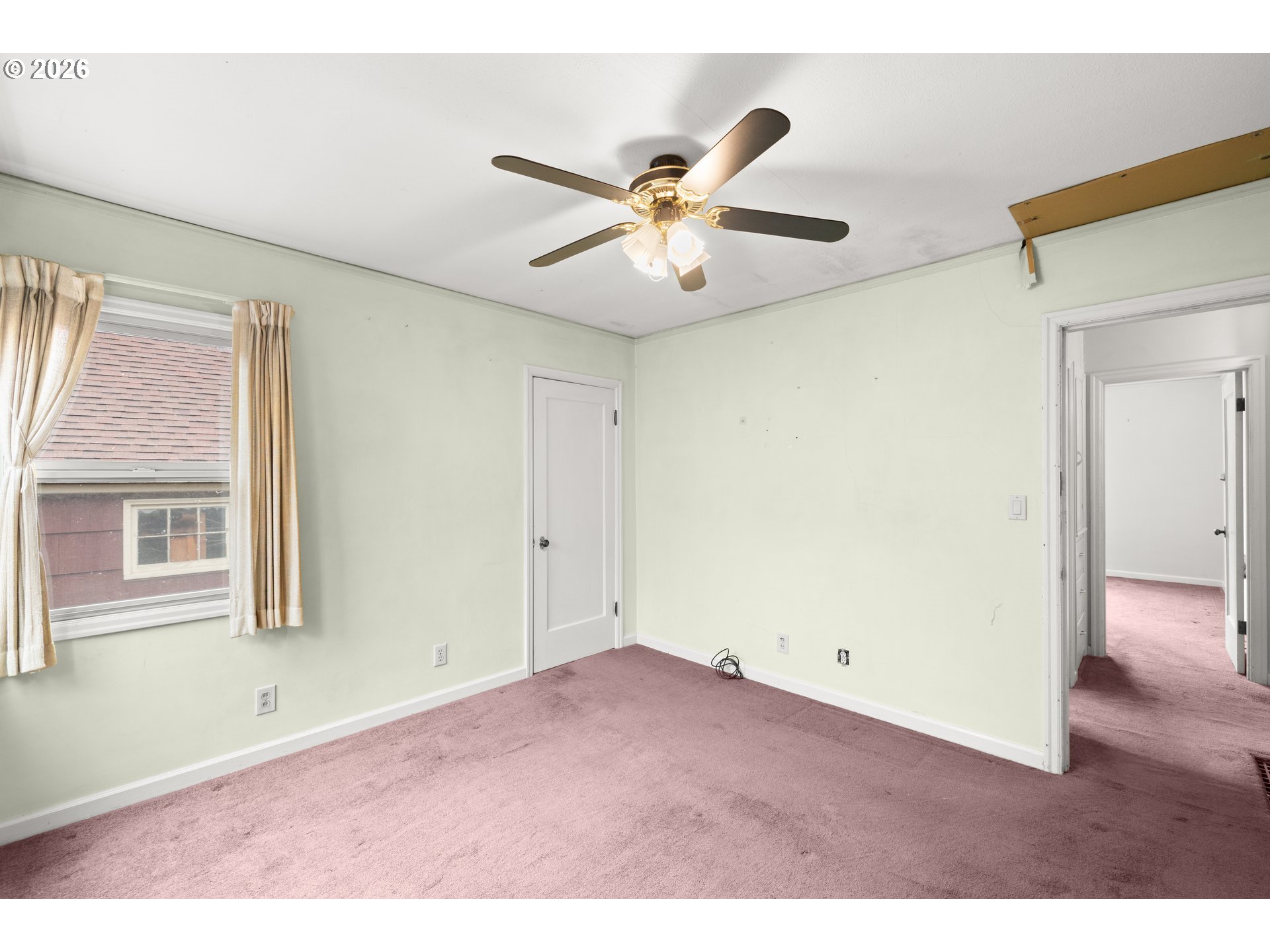 6406 N Williams Ave Property Photo 17