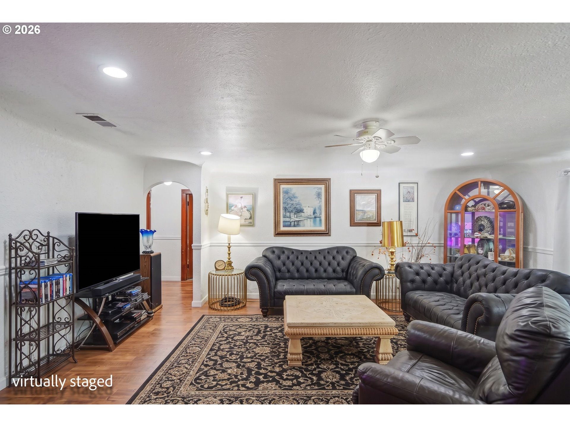 1316 Main St Property Photo 4