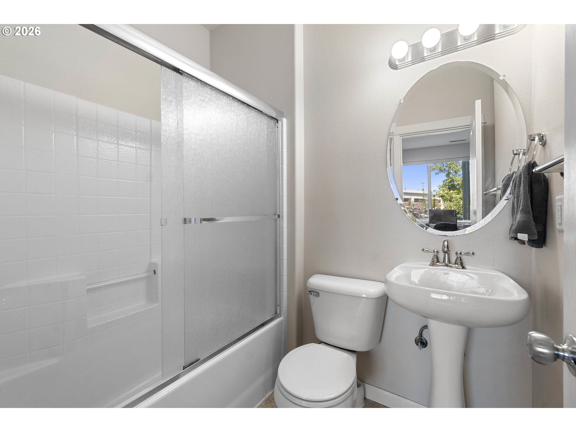 826 Nw Council Dr Property Photo 34