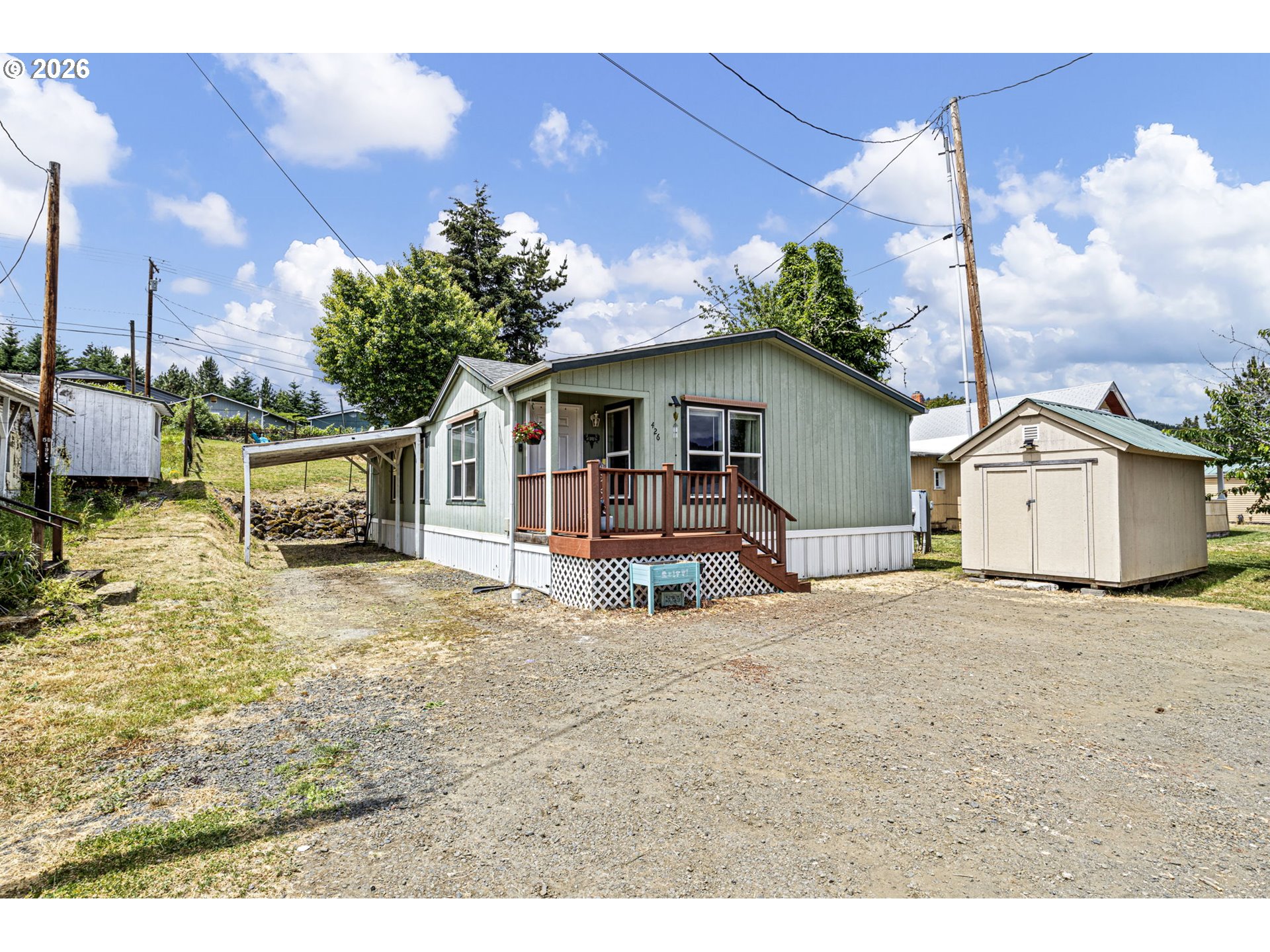 426 Cedar St Property Photo 1