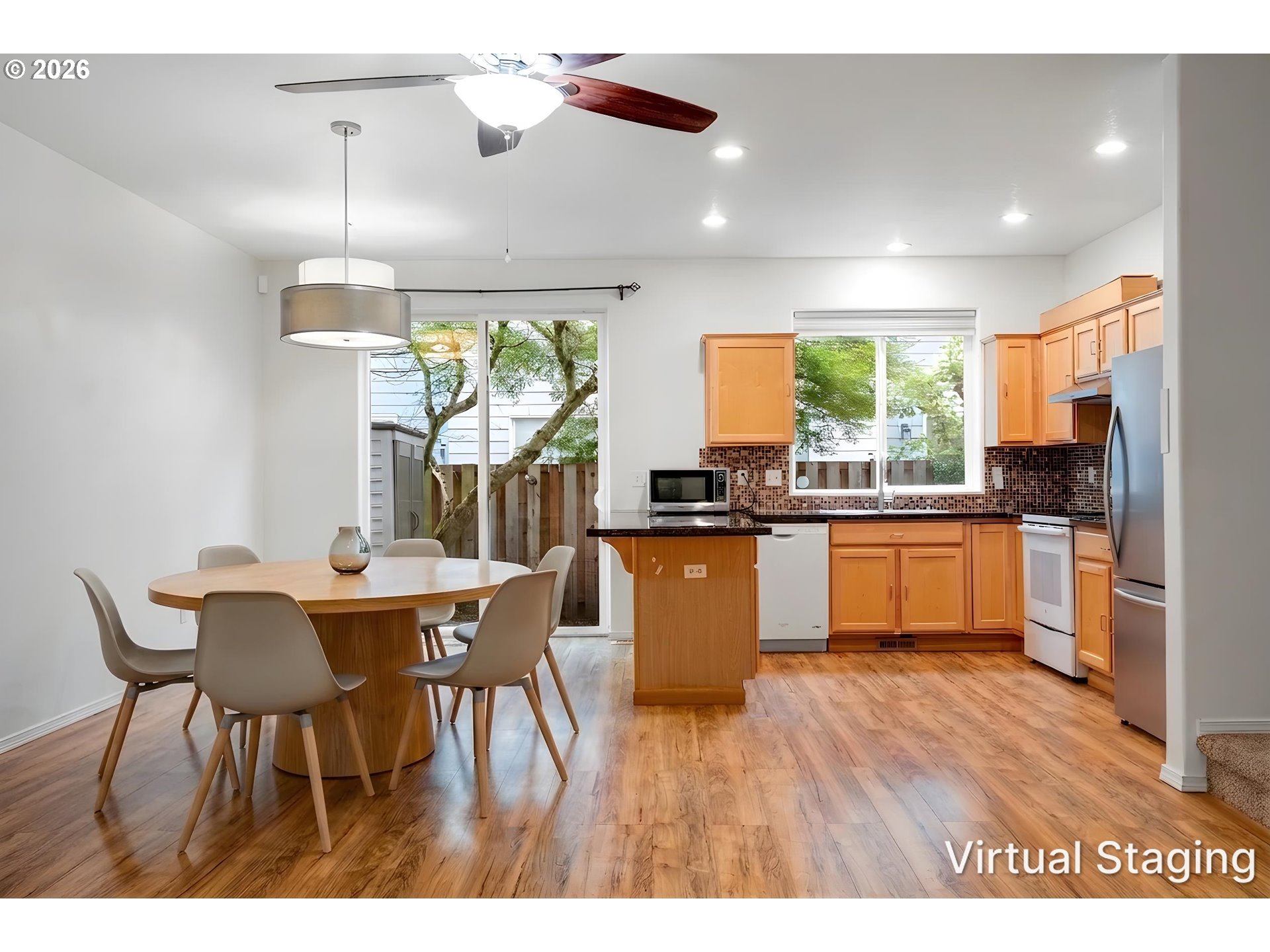 17483 Sw September Ln Property Photo 8