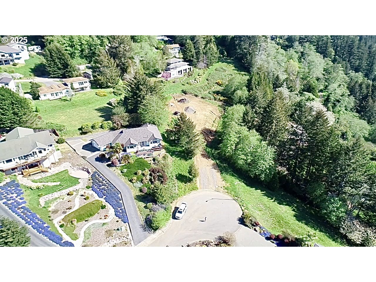 Riviera Ct Lot 5 Property Photo 2