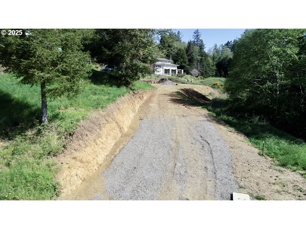 Riviera Ct Lot 5 Property Photo 9