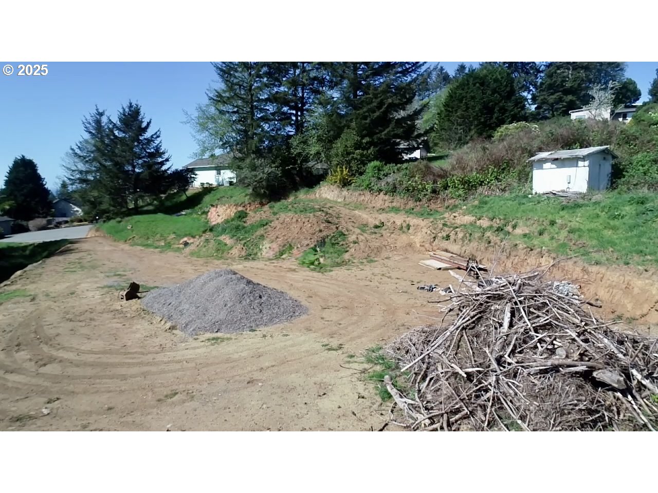 Riviera Ct Lot 5 Property Photo 11