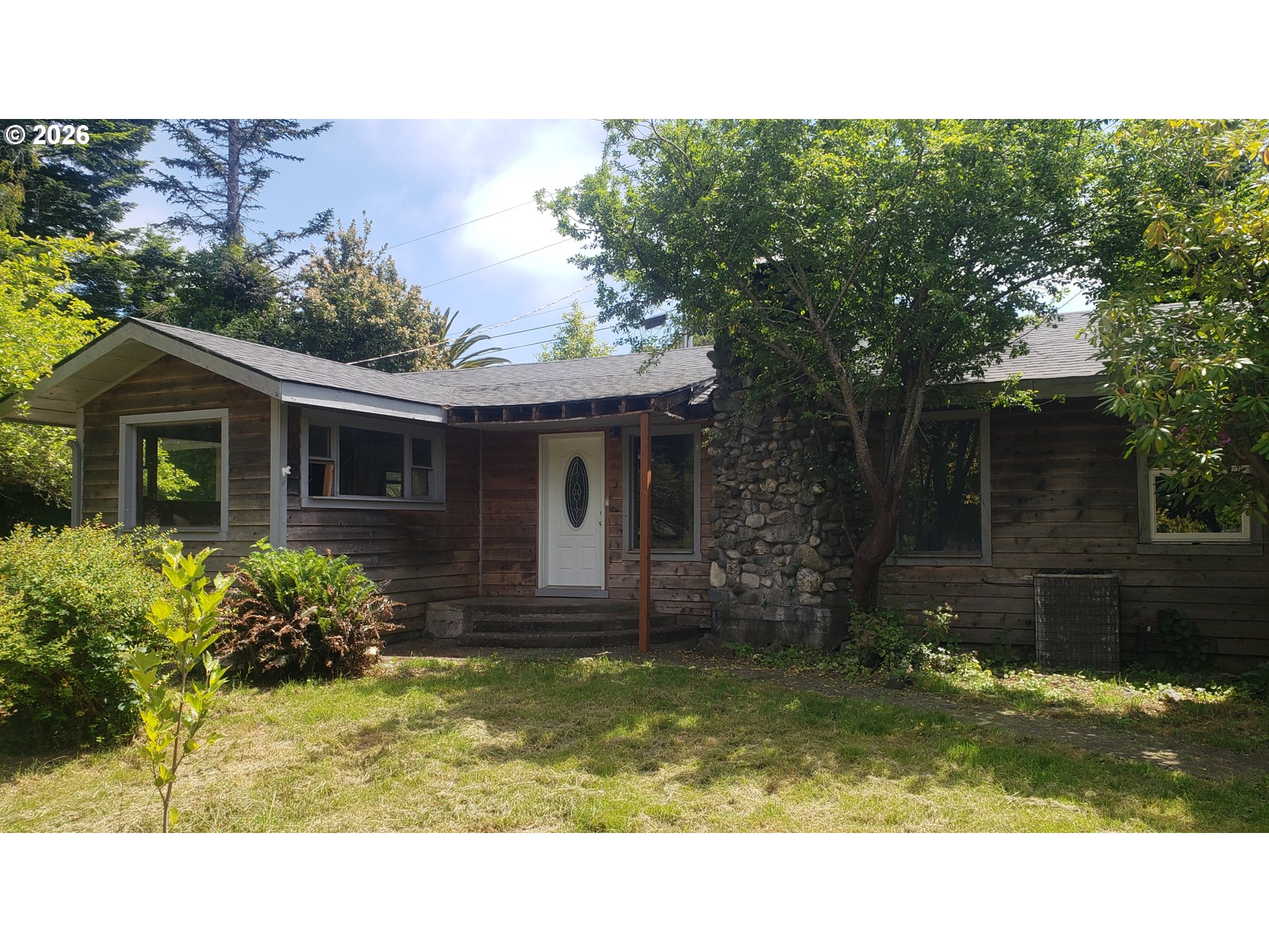 95665 Jerrys Flat Rd Property Photo 1