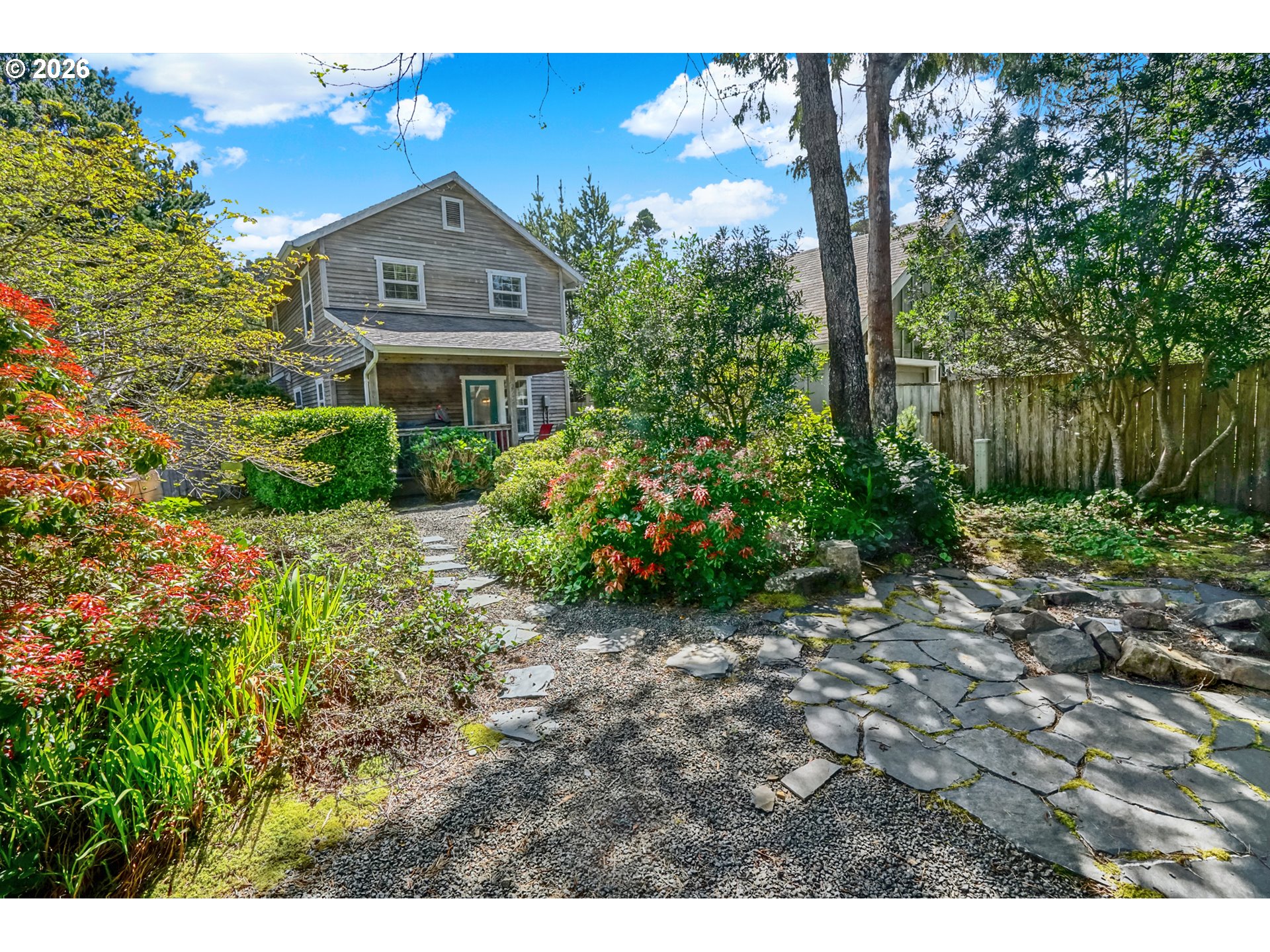 265 BUNCHBERRY WAY Property Photo 1
