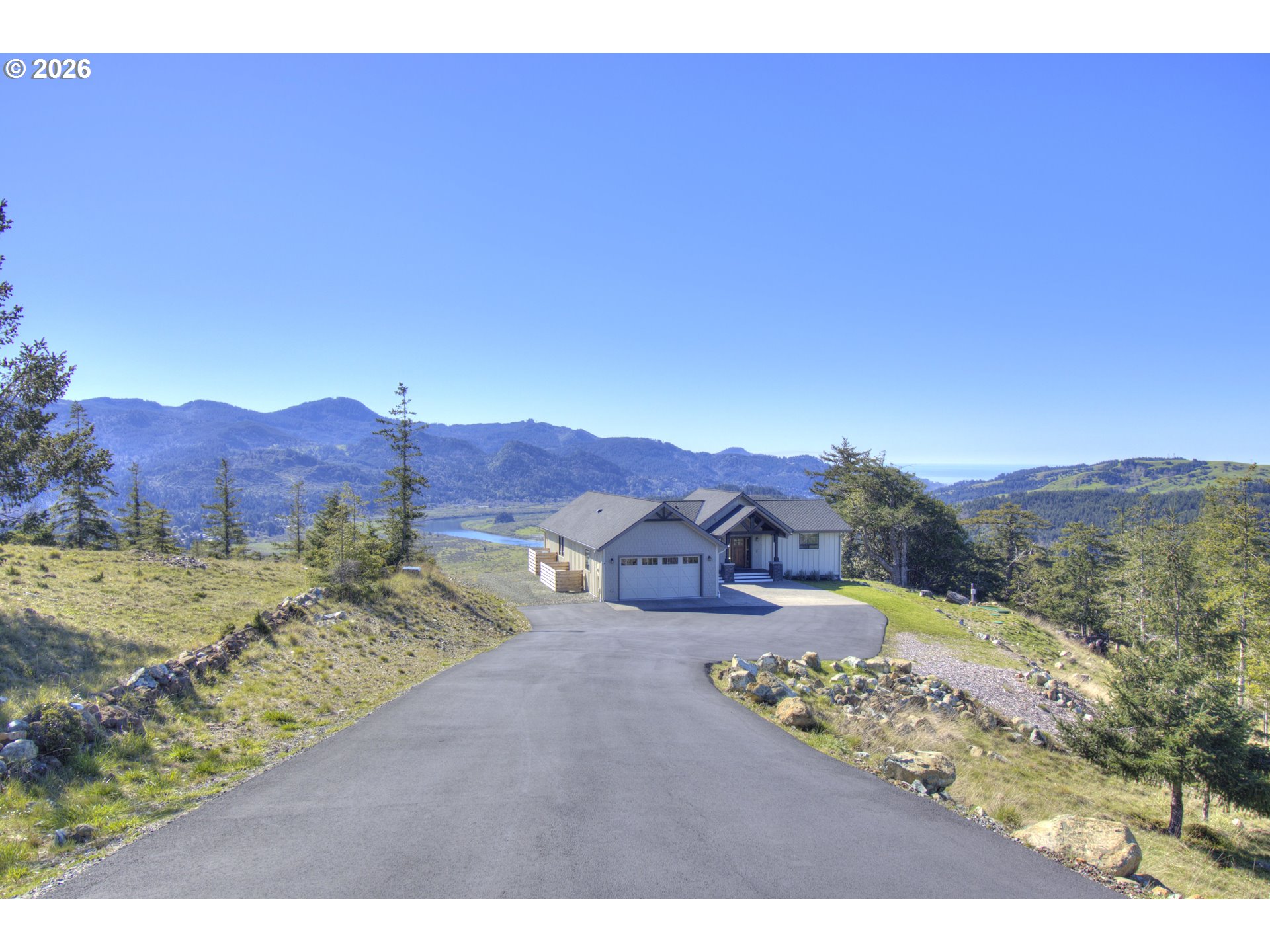 95660 Spirit Ridge Rd Property Photo 1