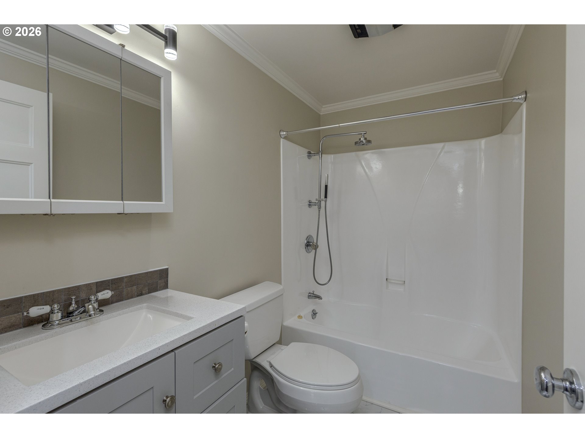 5855 Sw 166th Ct Property Photo 9