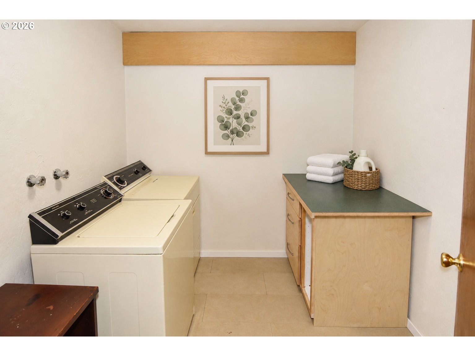 2630 Elinor St Property Photo 18