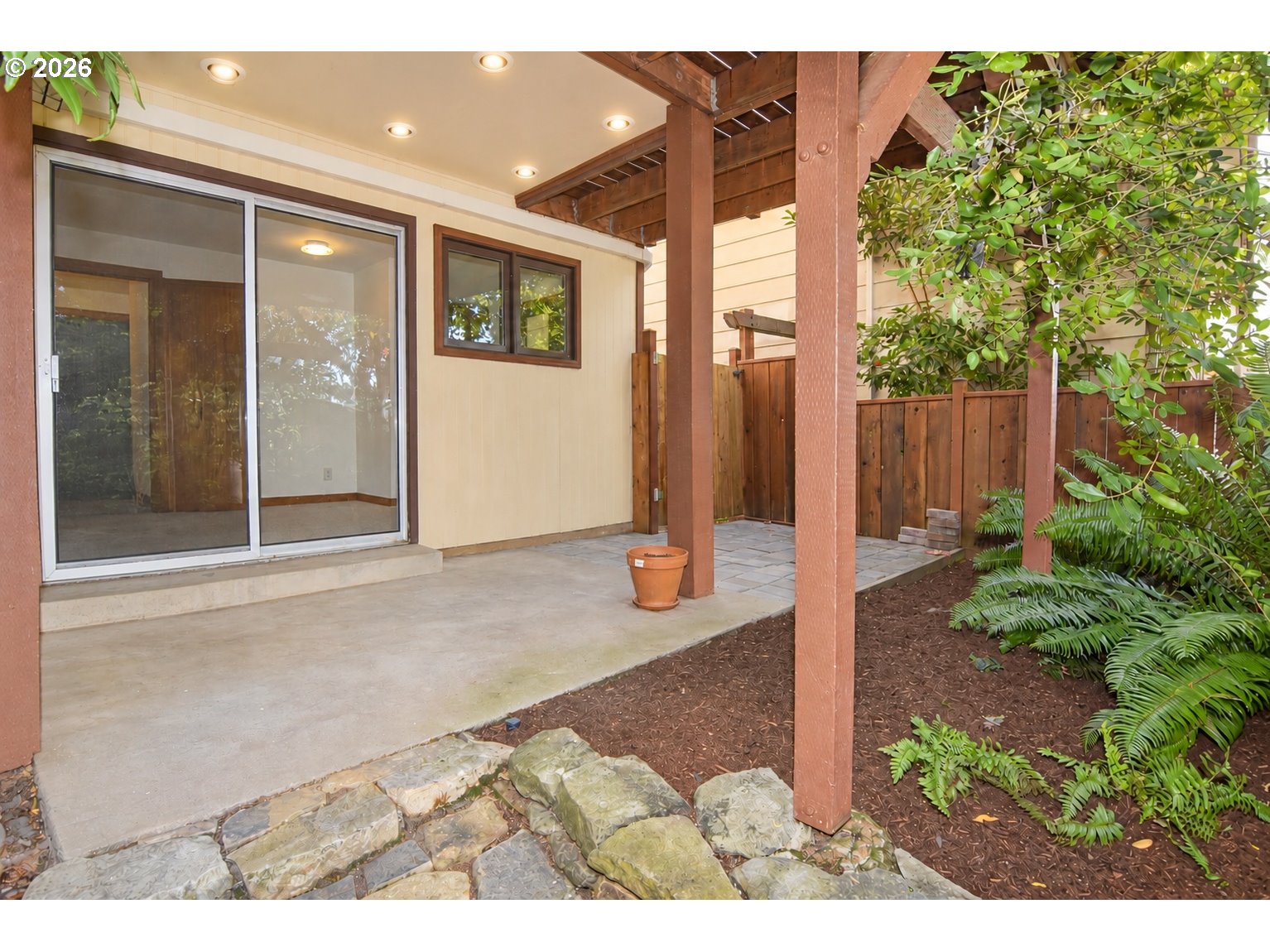 2630 Elinor St Property Photo 44