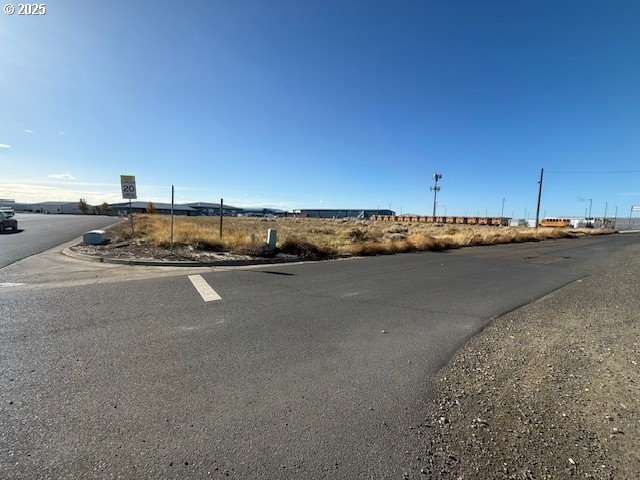 Kelli BLVD Property Photo 1