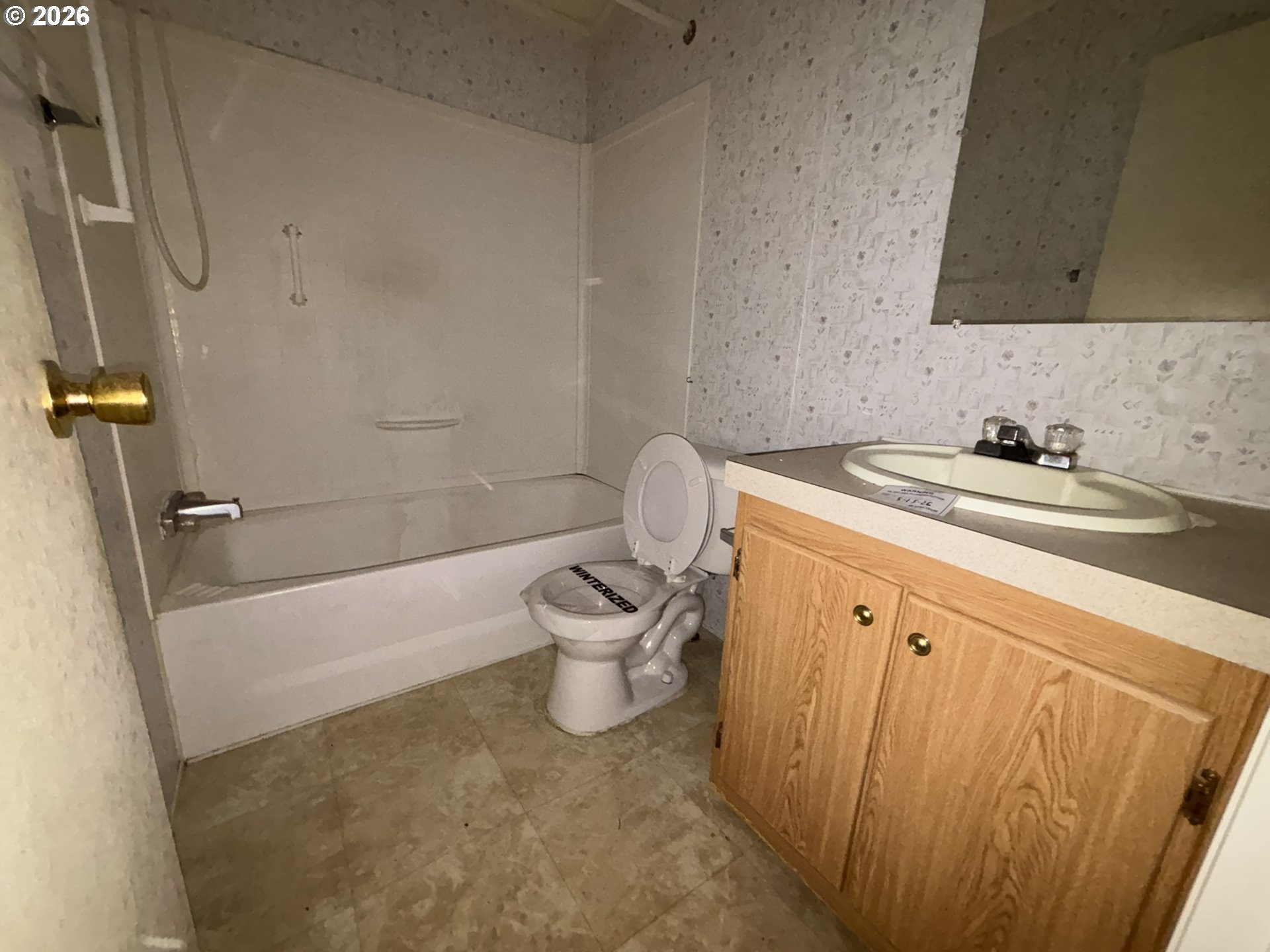 64 Outer Dr Property Photo 6