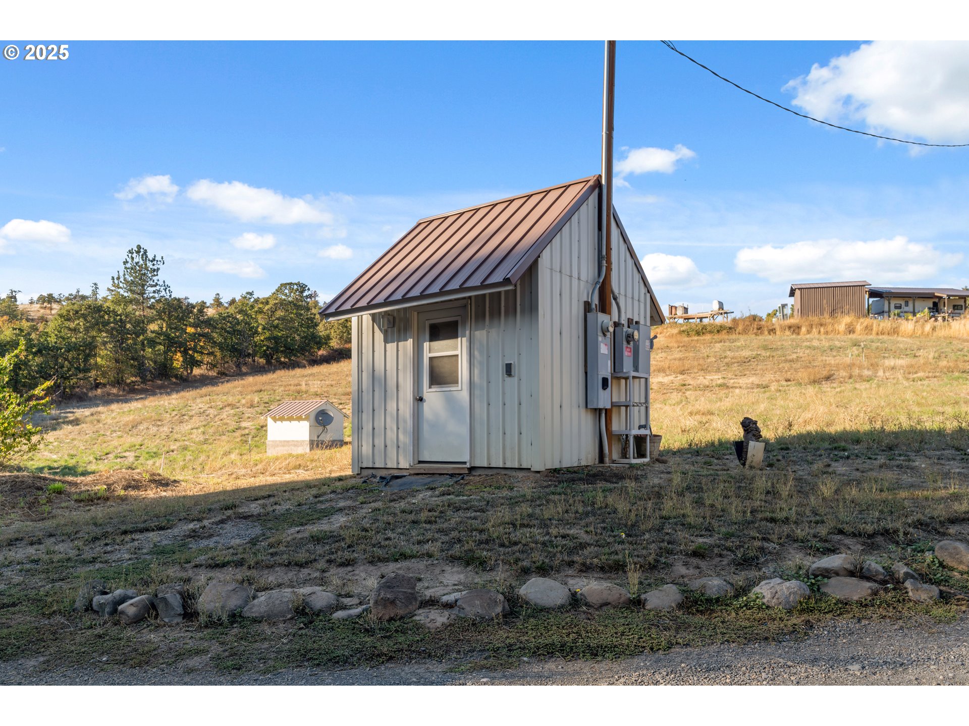 Root Rd Property Photo 16