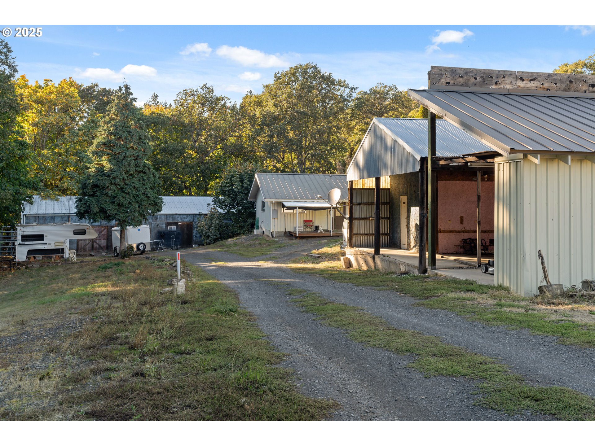 Root Rd Property Photo 19