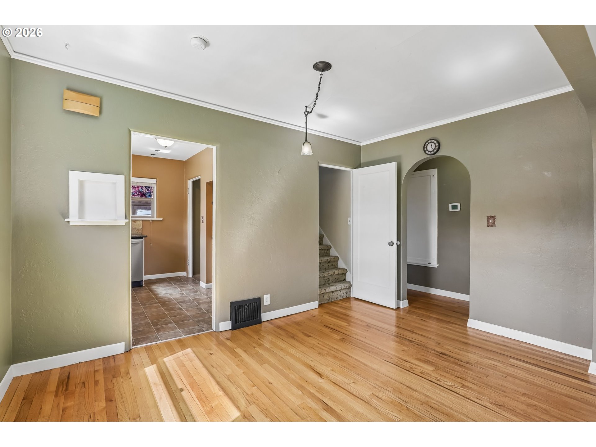 4100 Creston Ave Property Photo 8