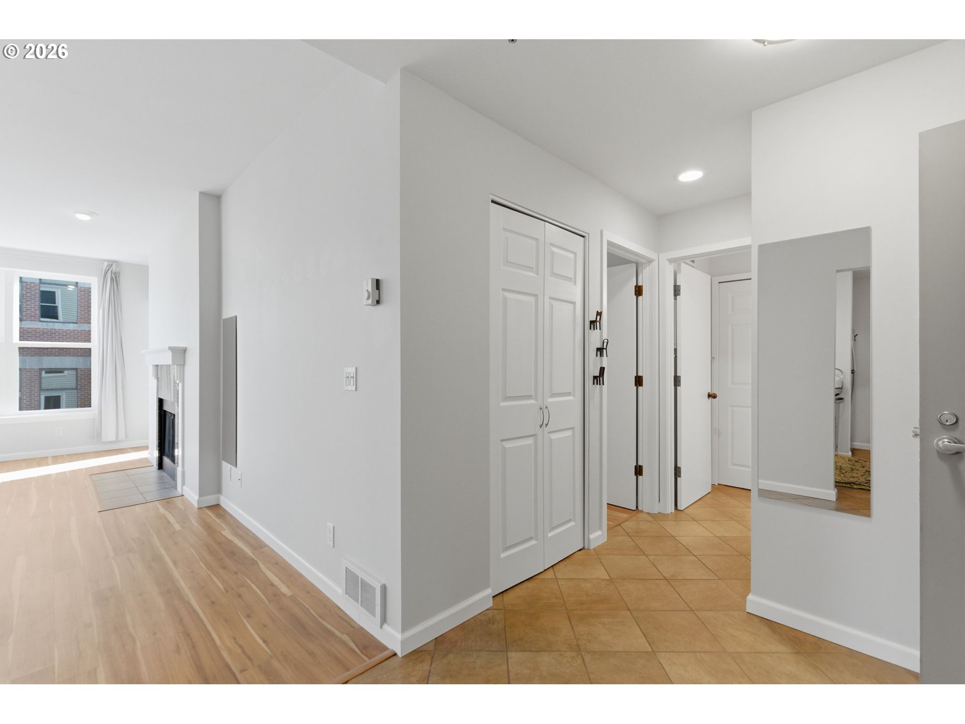 1616 S Harbor Way 502 Property Photo 6