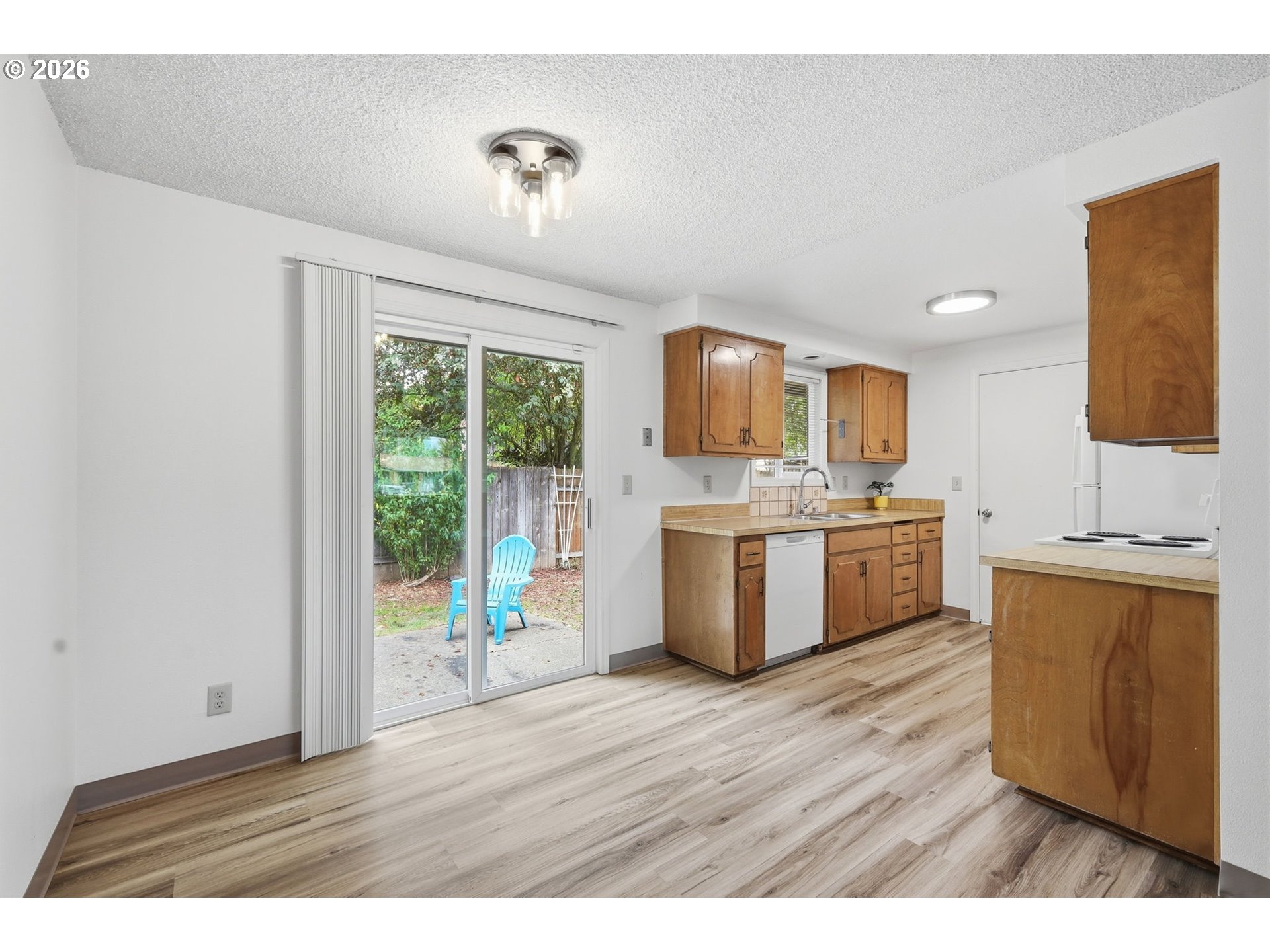 1575 Juhl St Property Photo 7