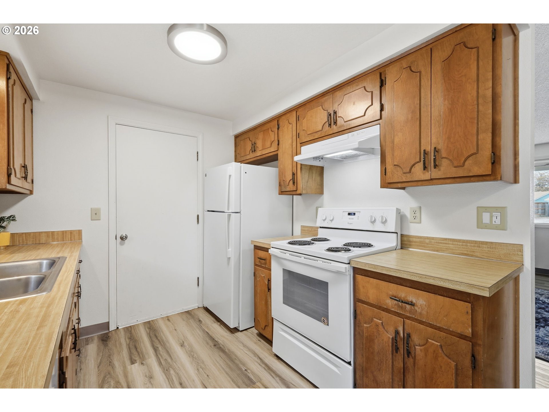 1575 Juhl St Property Photo 10