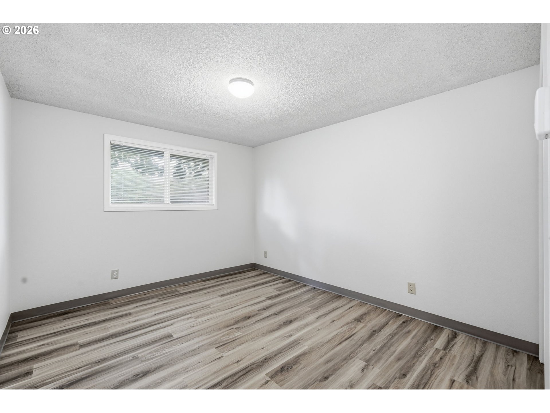 1575 Juhl St Property Photo 16