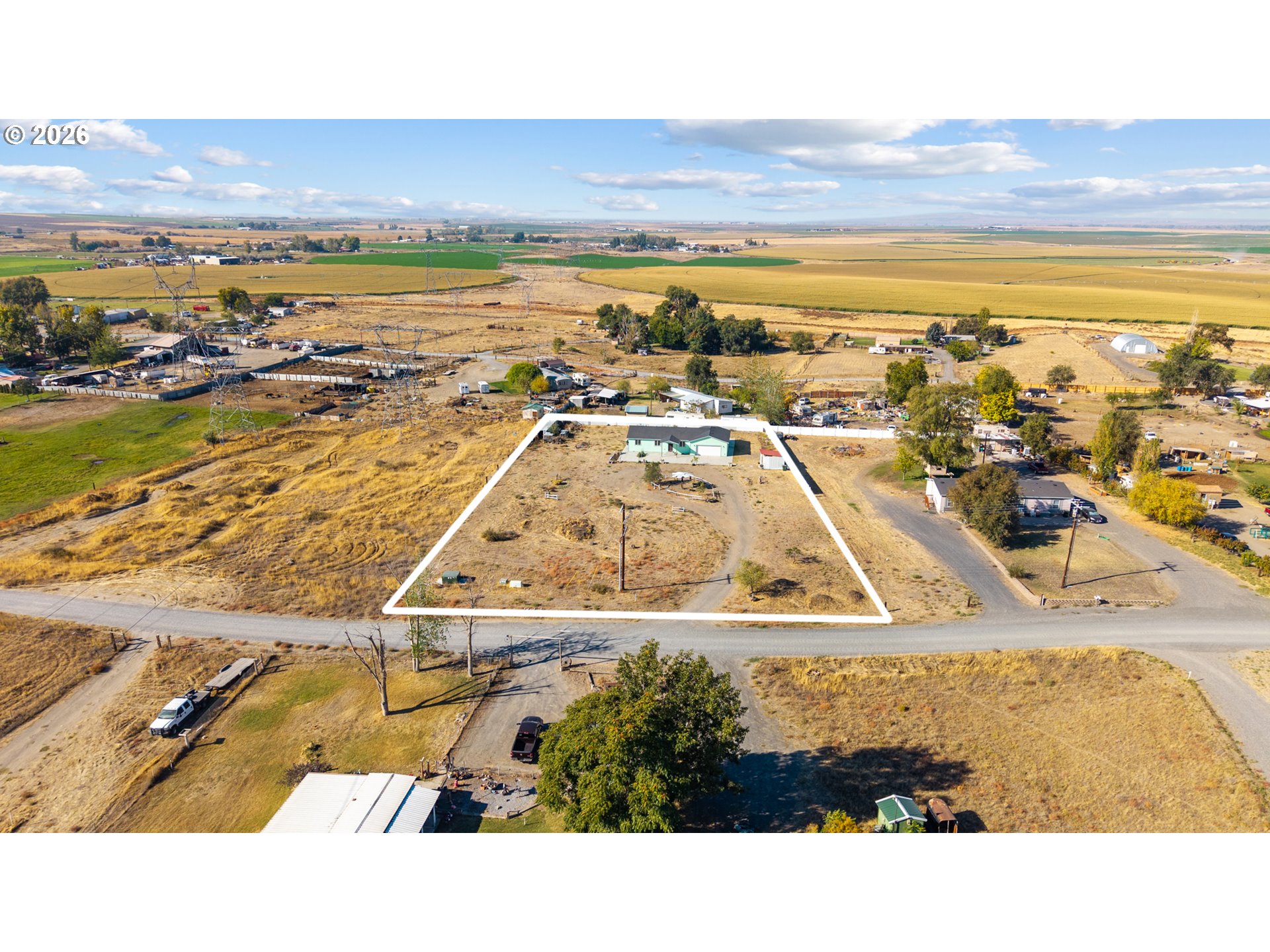 80696 Wagon Wheel Loop Property Photo 3