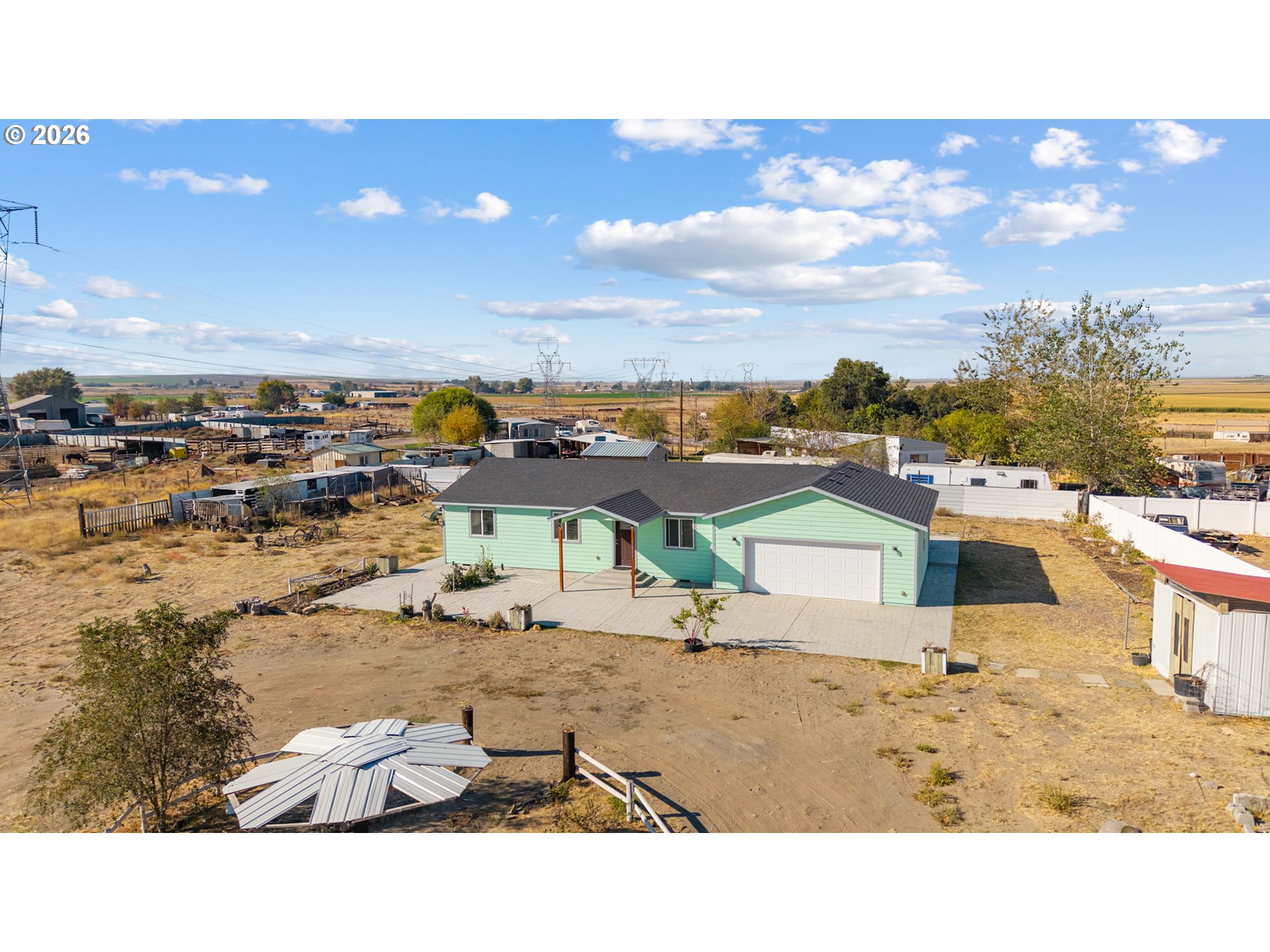 80696 Wagon Wheel Loop Property Photo 4