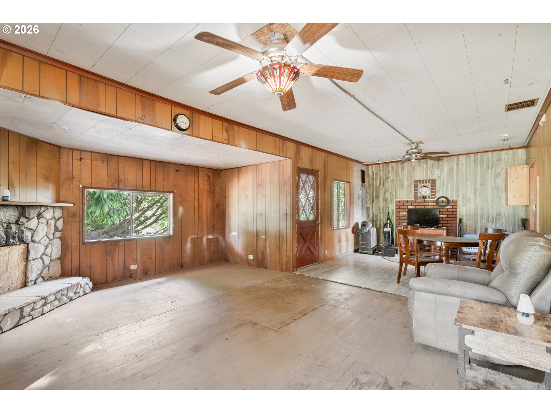 12270 Marshland Rd Property Photo 5