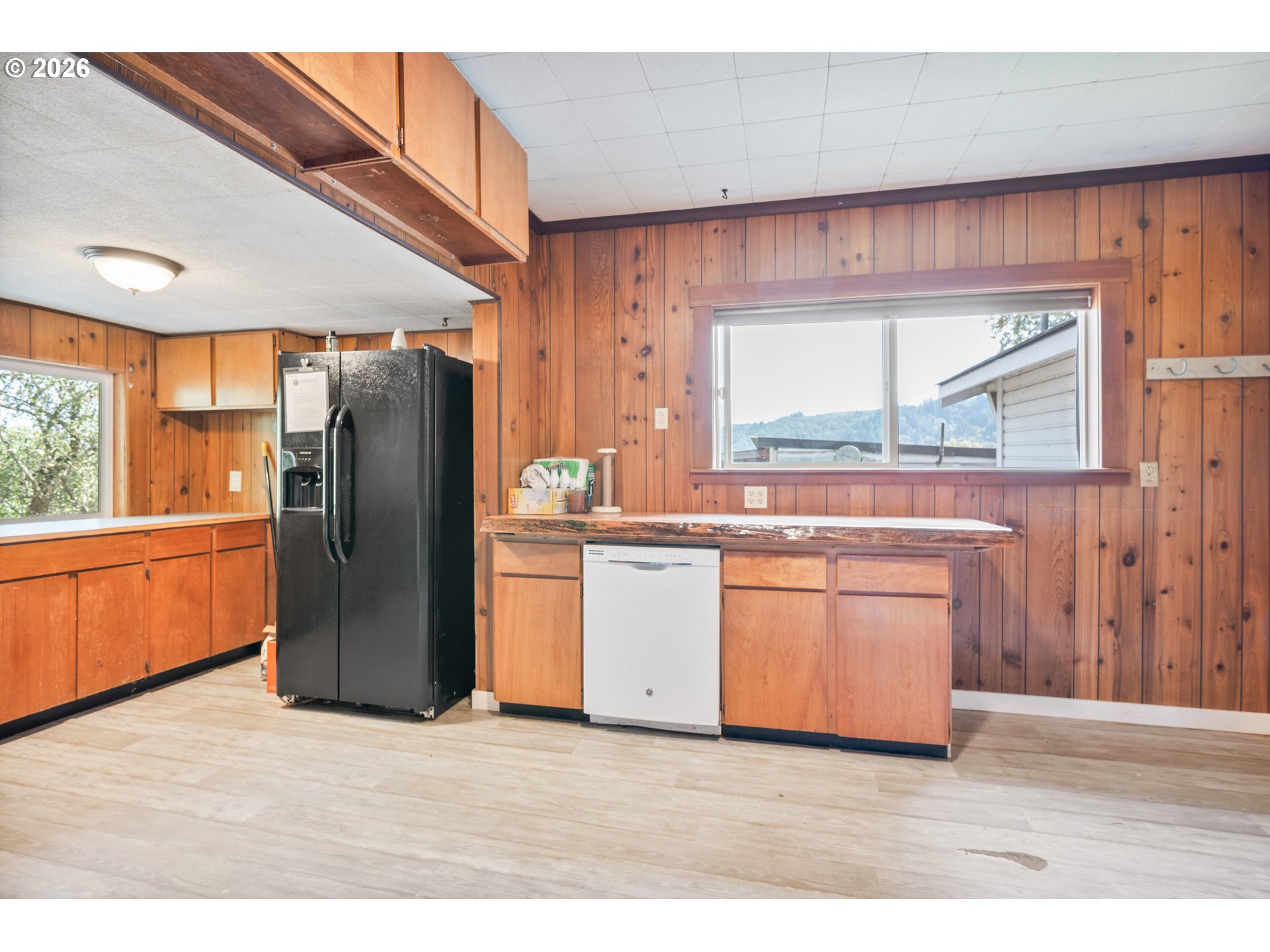 12270 Marshland Rd Property Photo 9